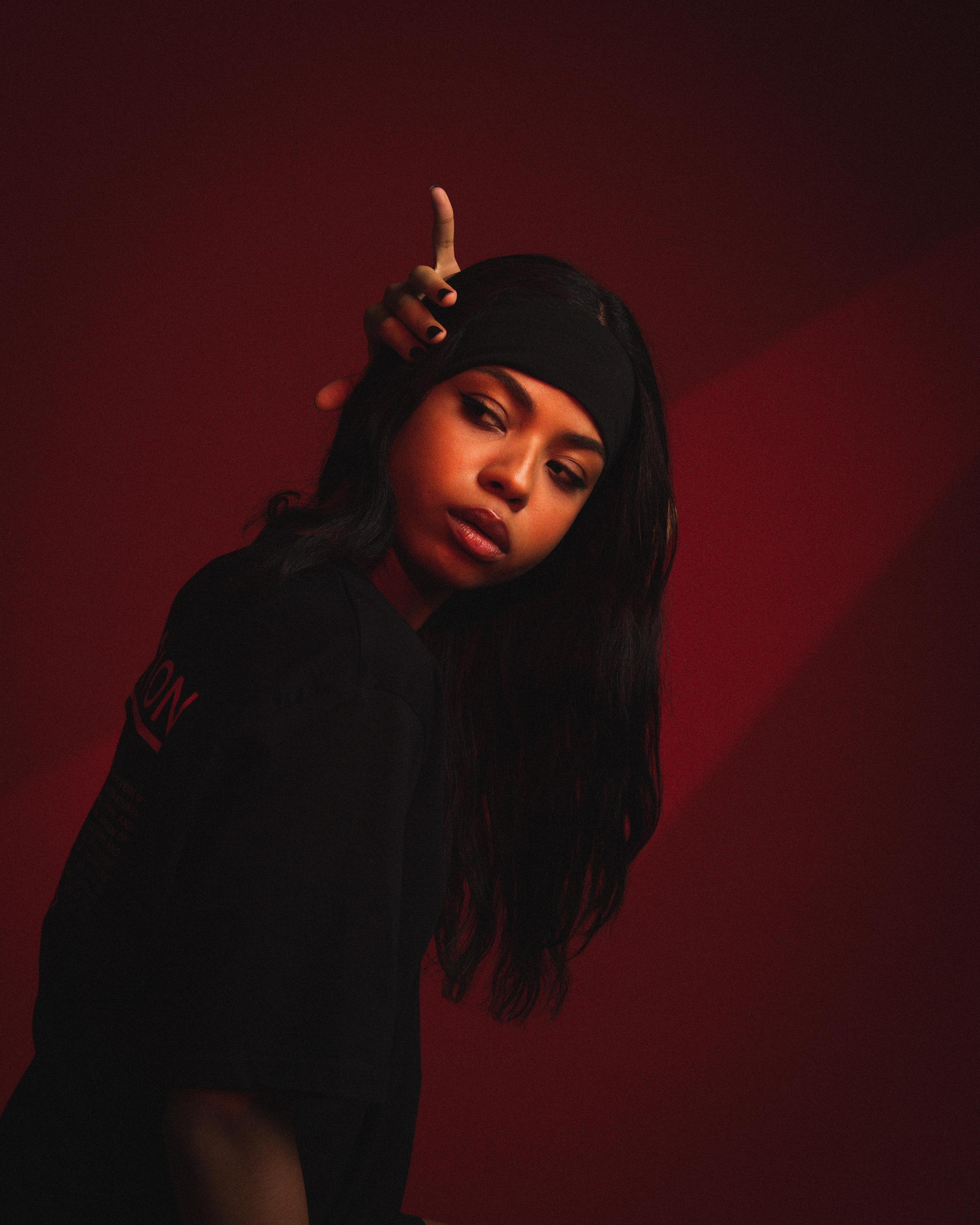 Entoni. Fotografie und Henna Kunst in Köln — Sylvette Loda