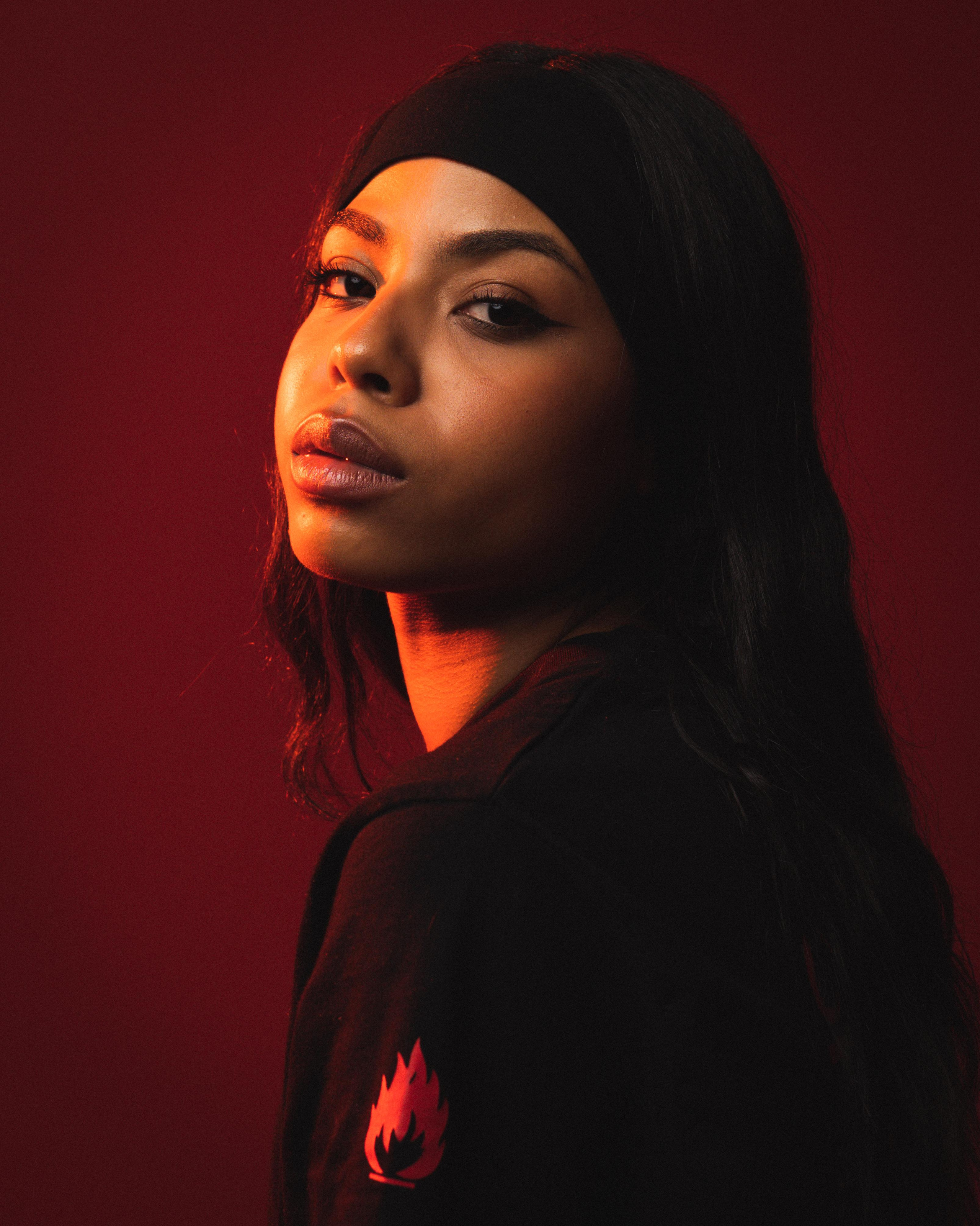 Entoni. Fotografie und Henna Kunst in Köln — Sylvette Loda