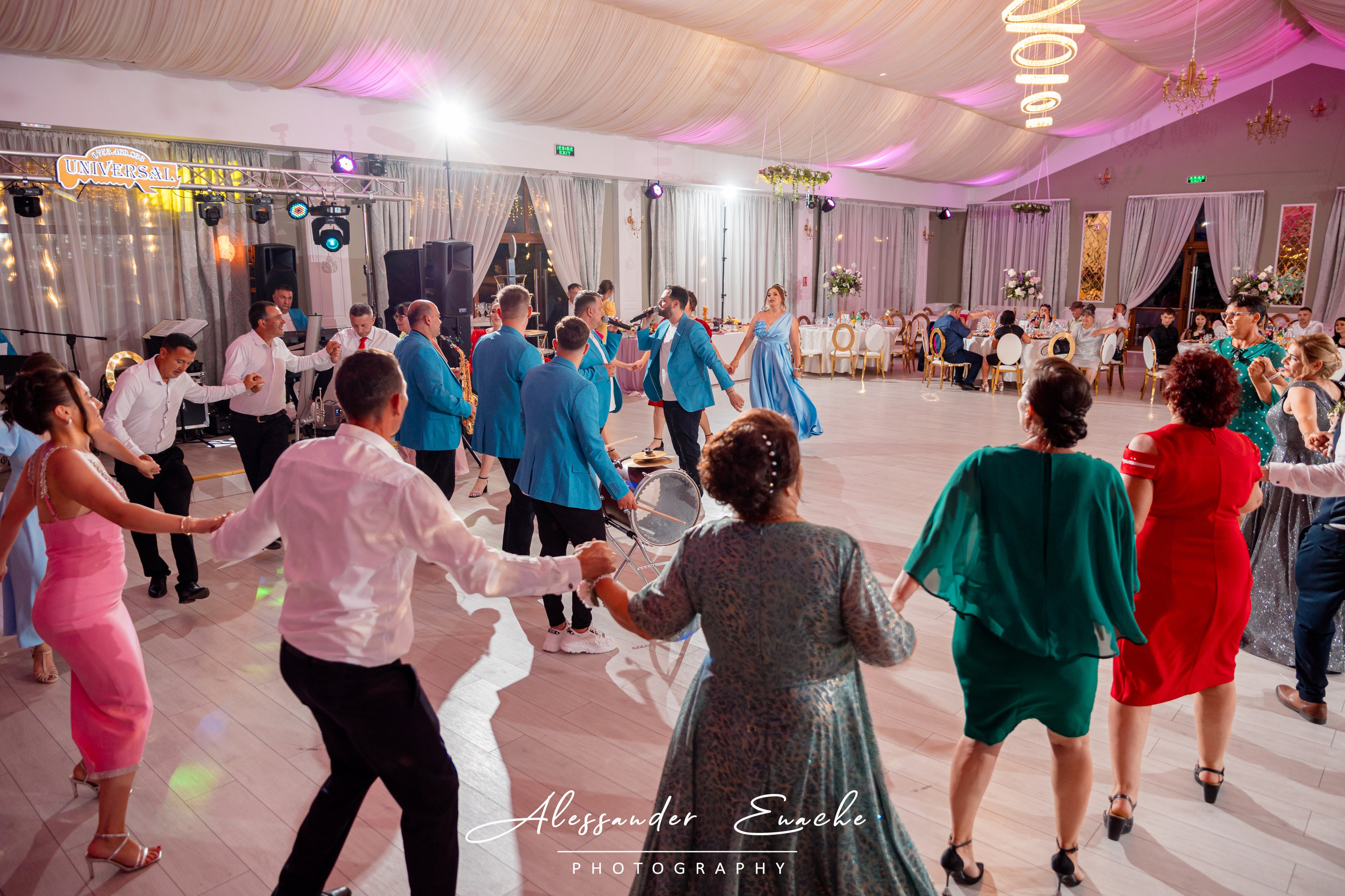 Robert & Ana Maria. Fotograf prin #Piatraneamt-Alessander Enache