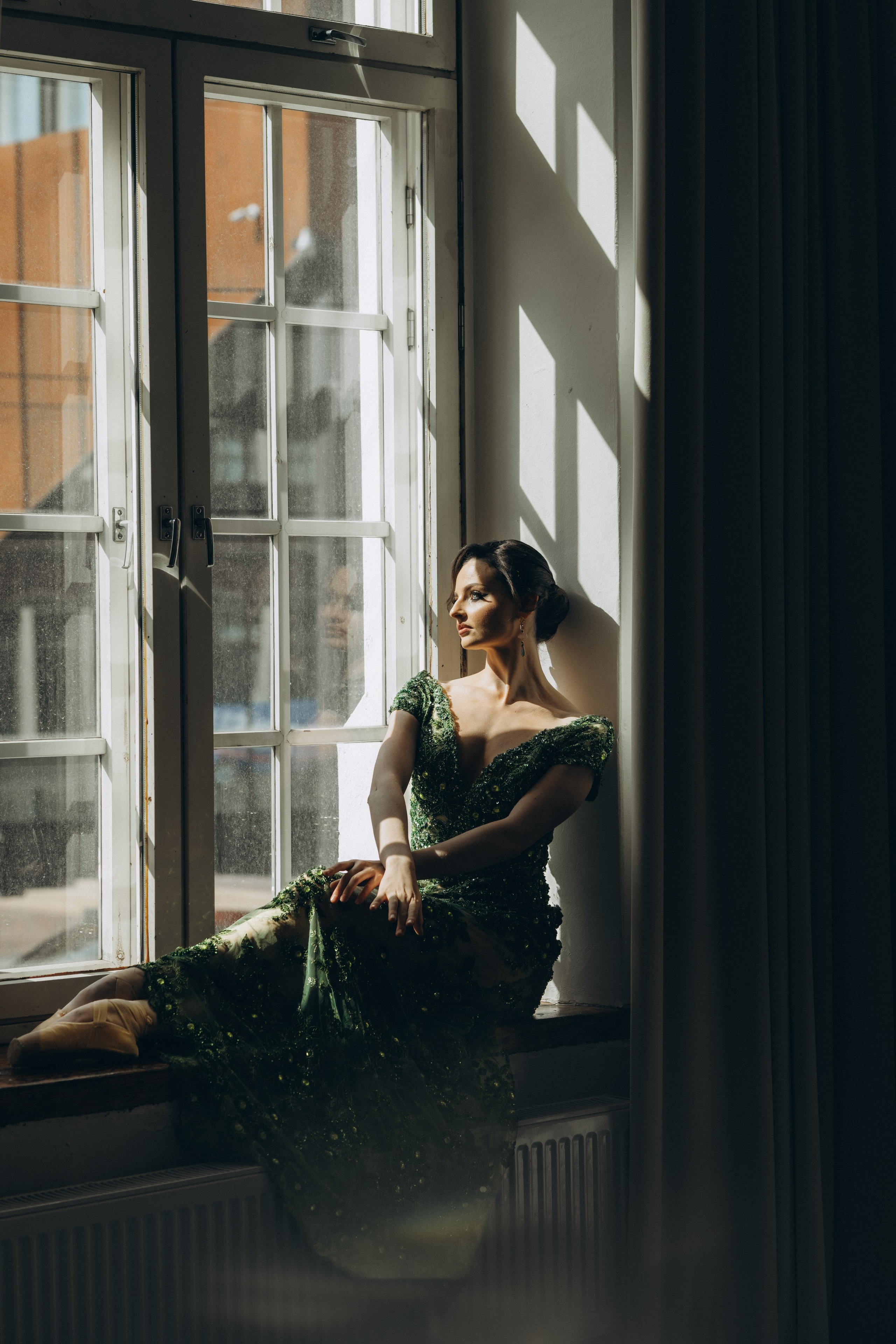 Riikka Couture, Riikka Ikäheimo, Violetta Keller, Portrait, Dancer. Wedding and portrait photographer in Helsinki Vickan O