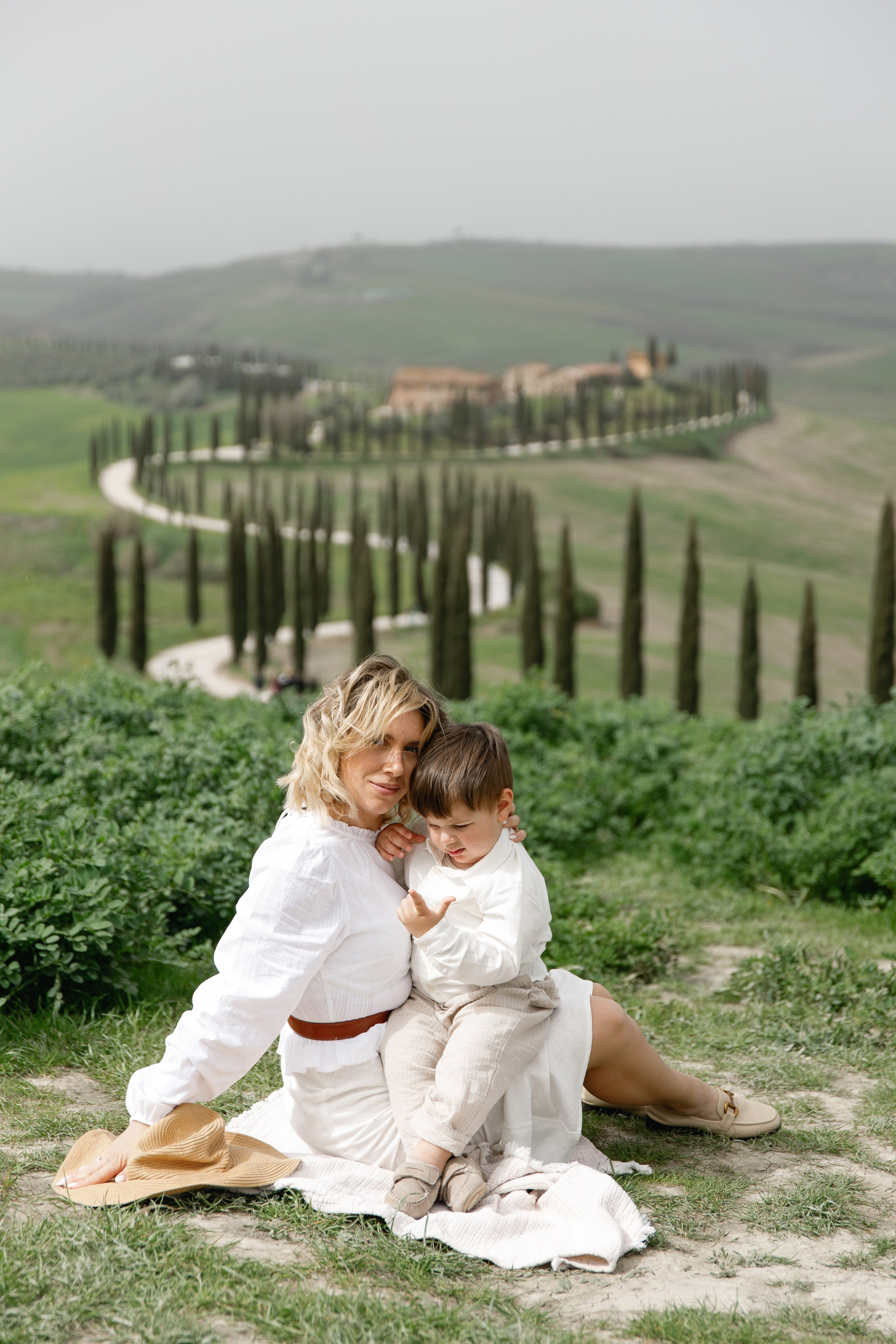 Wedding photographer Italy Rome, Tuscany, Lake Como, Sicily, Puglia. Wedding Photographer Rome Tuscany Como Sicily Puglia Amalfy Italy- Oksana Savenchuk