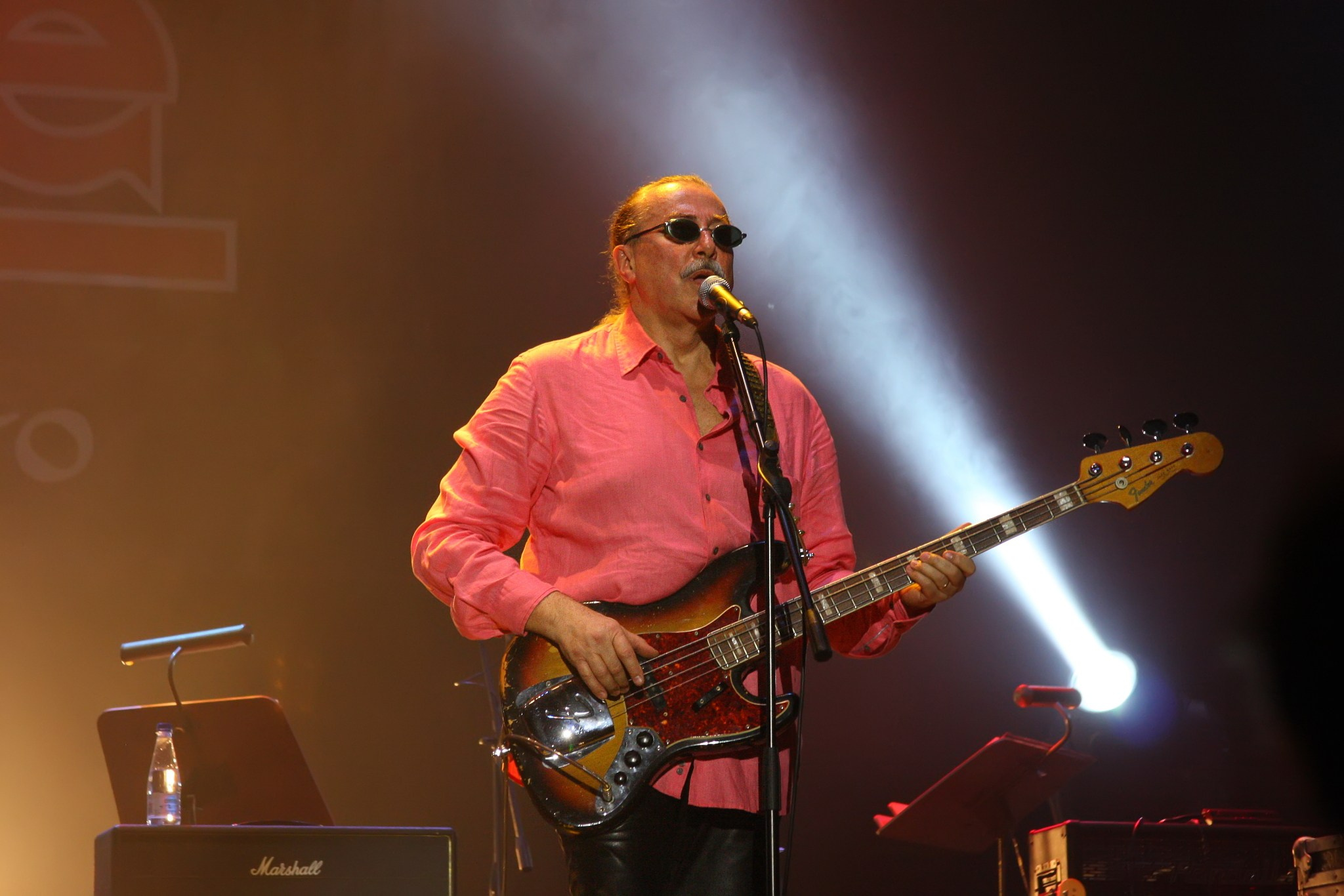 40 години „Щурците“ - 12.12.2008. Александър Сандев - личен сайт на фотографа