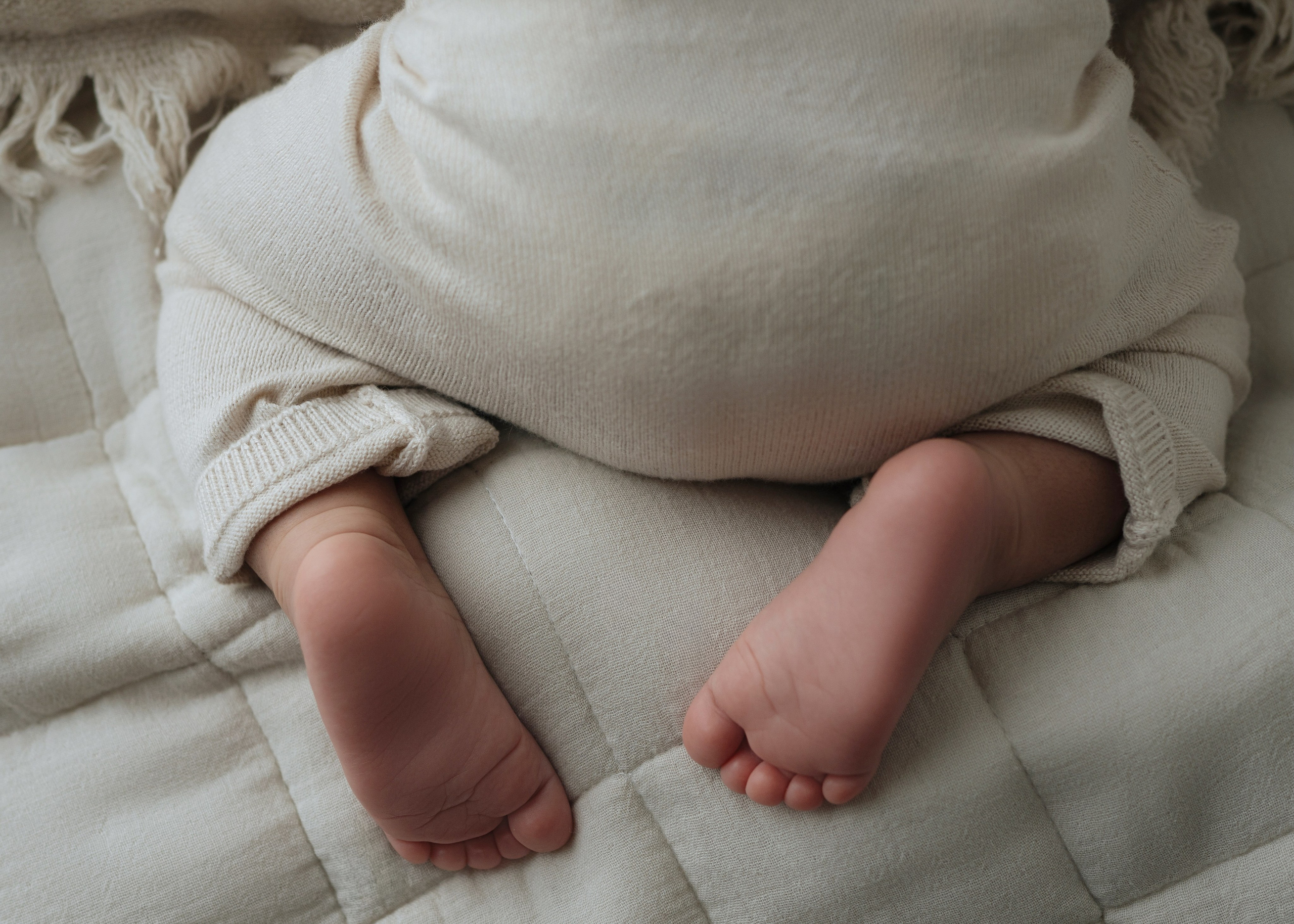Newborn Studio. Katerina Sellitti - Newborn Fotografin aus Bern. Schweiz