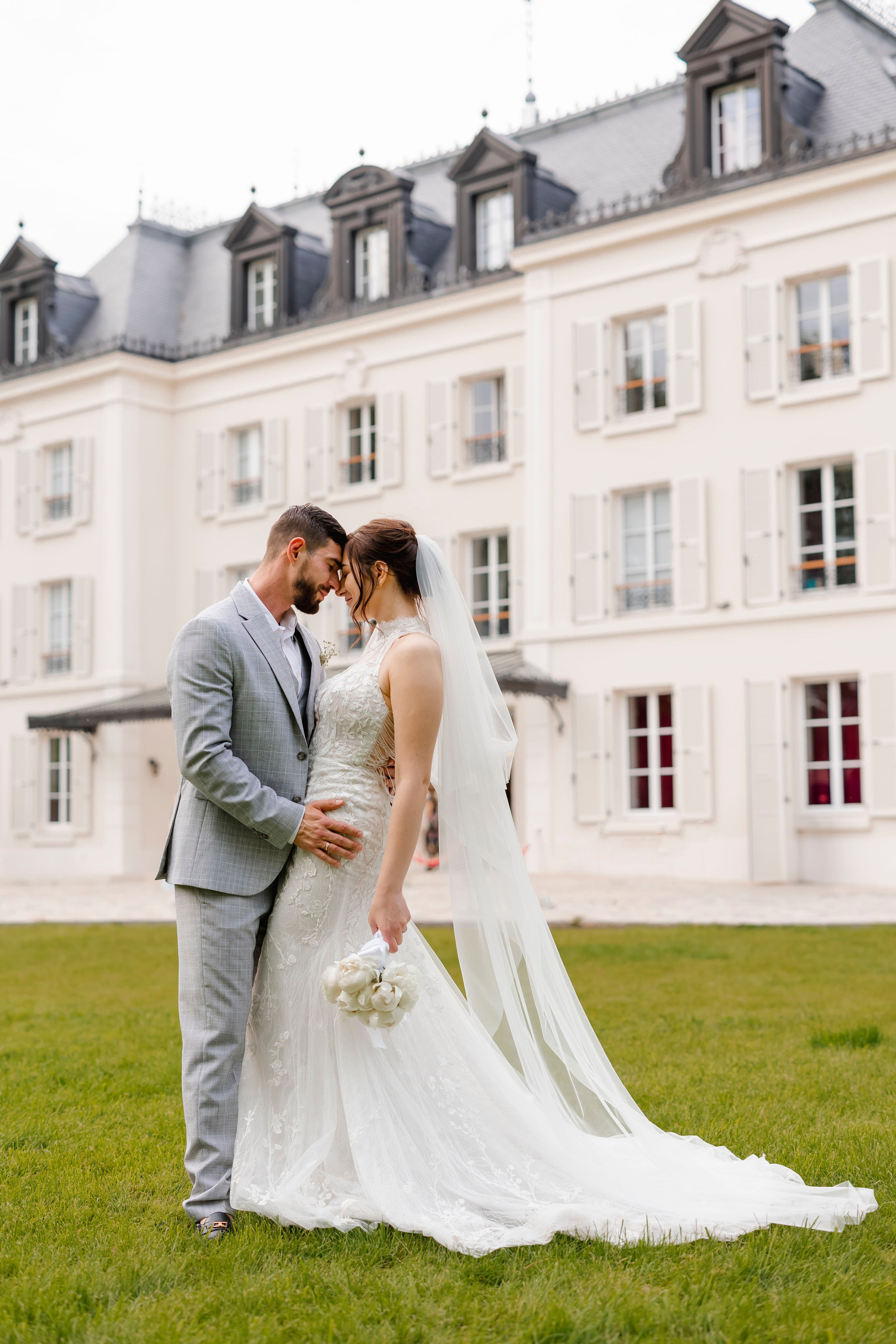 Château des Hauts de Provins Bella & Dmitri