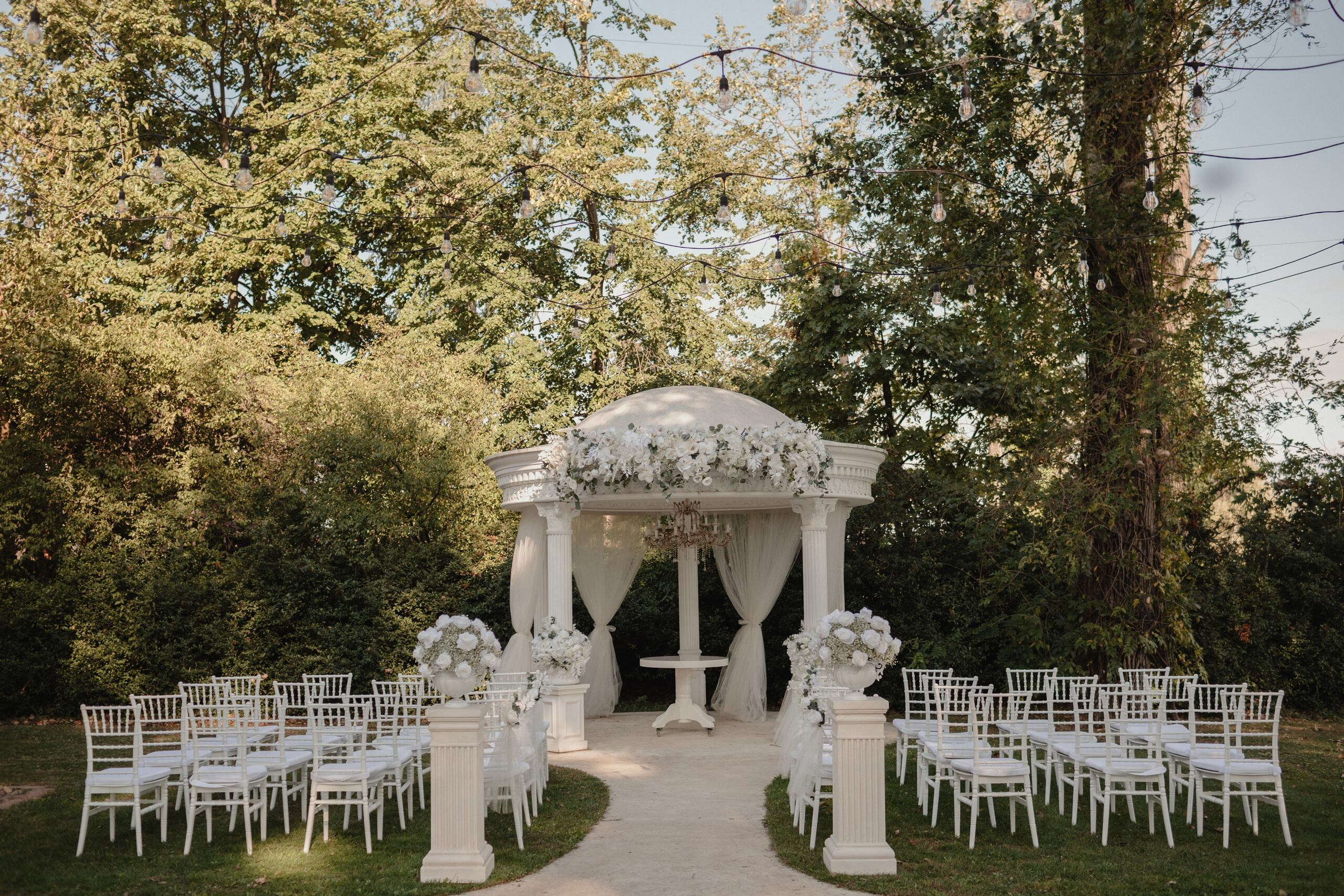 Milica & Uroš. Wedding photographer based in Novi Sad, Marko Milivojevic