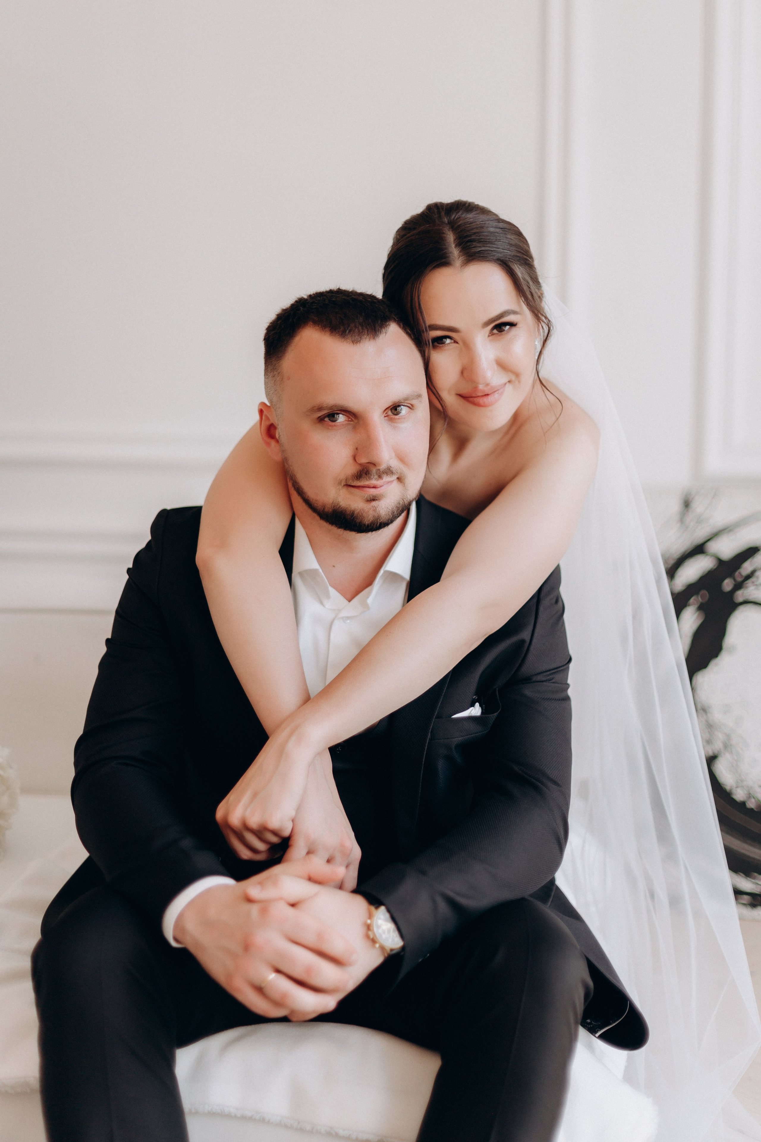 White Wedding. Wedding and Family Photograph