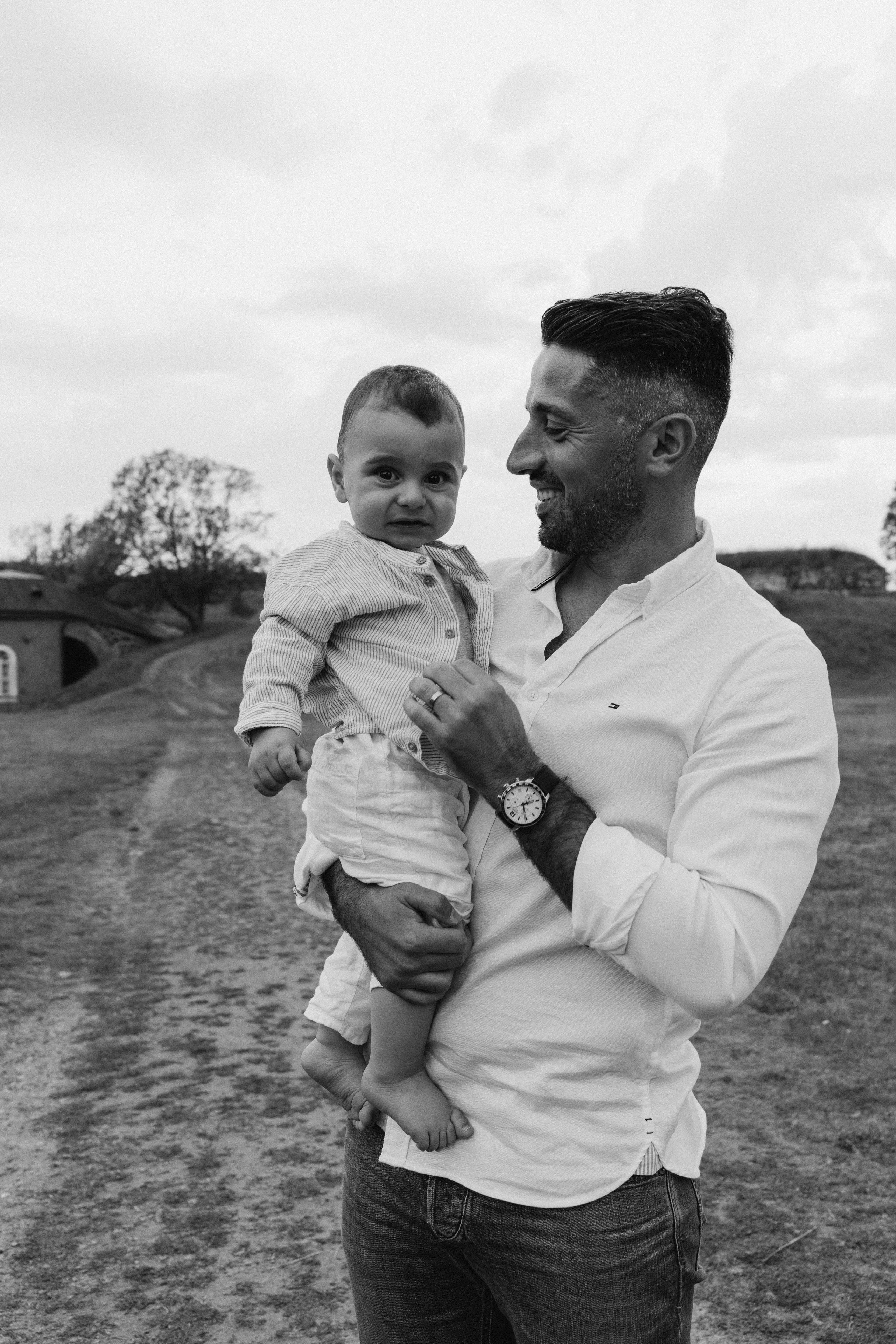 Summer. Wedding and portrait photographer in Helsinki Vickan O