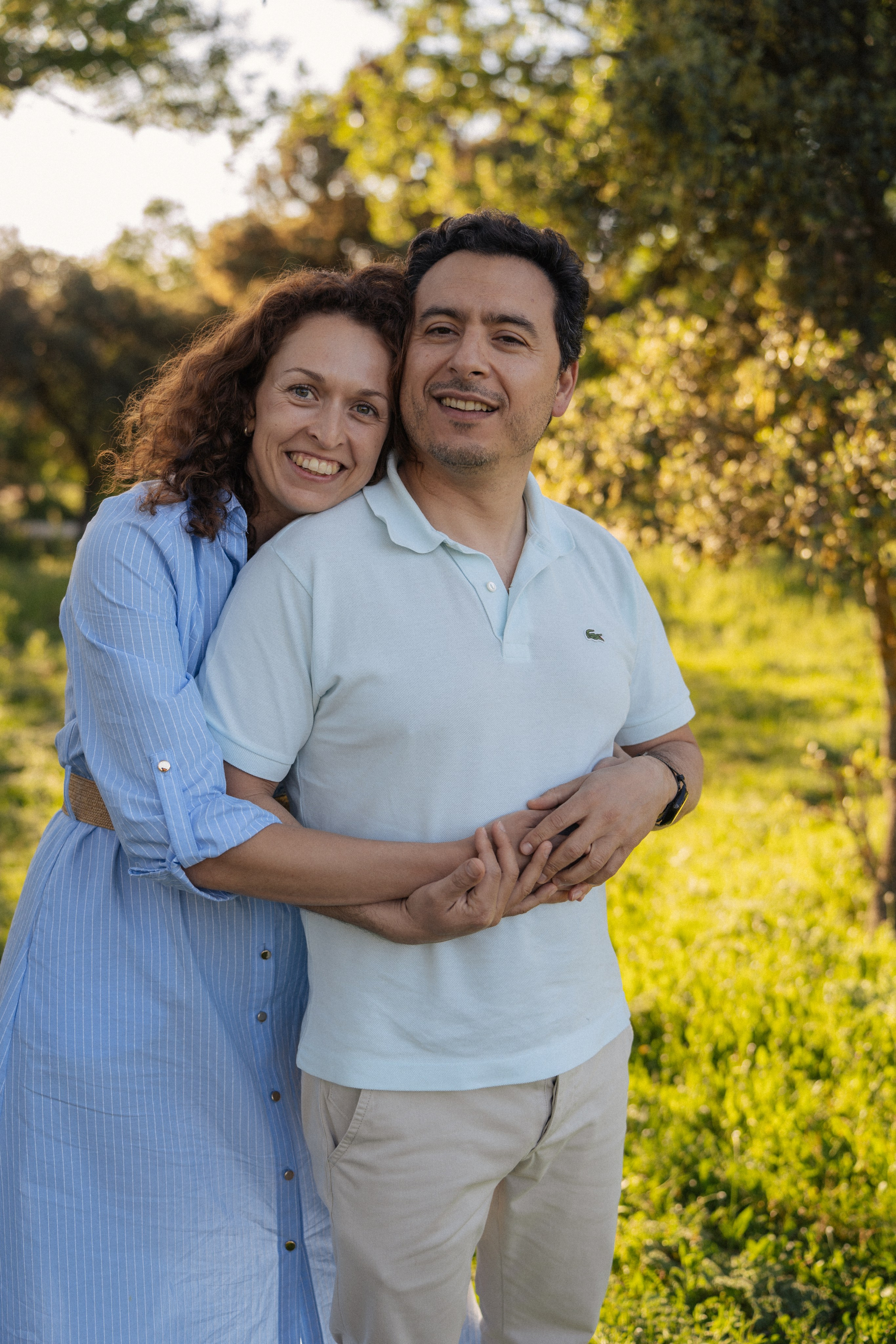 Professional Family Photography in nature. Photographer in Madrid, Spain. Alyona Belyaninova