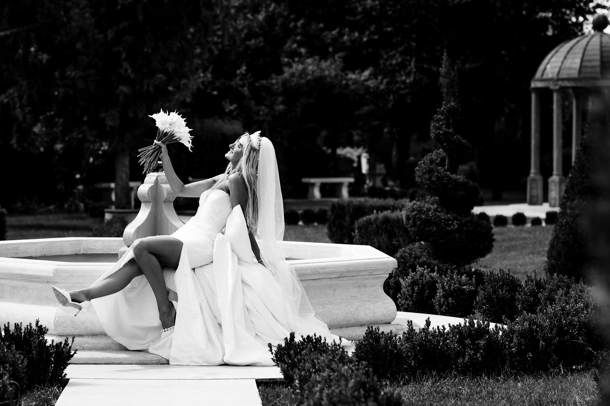 Corina & Paul. Mugurel Olteanu Fotograf