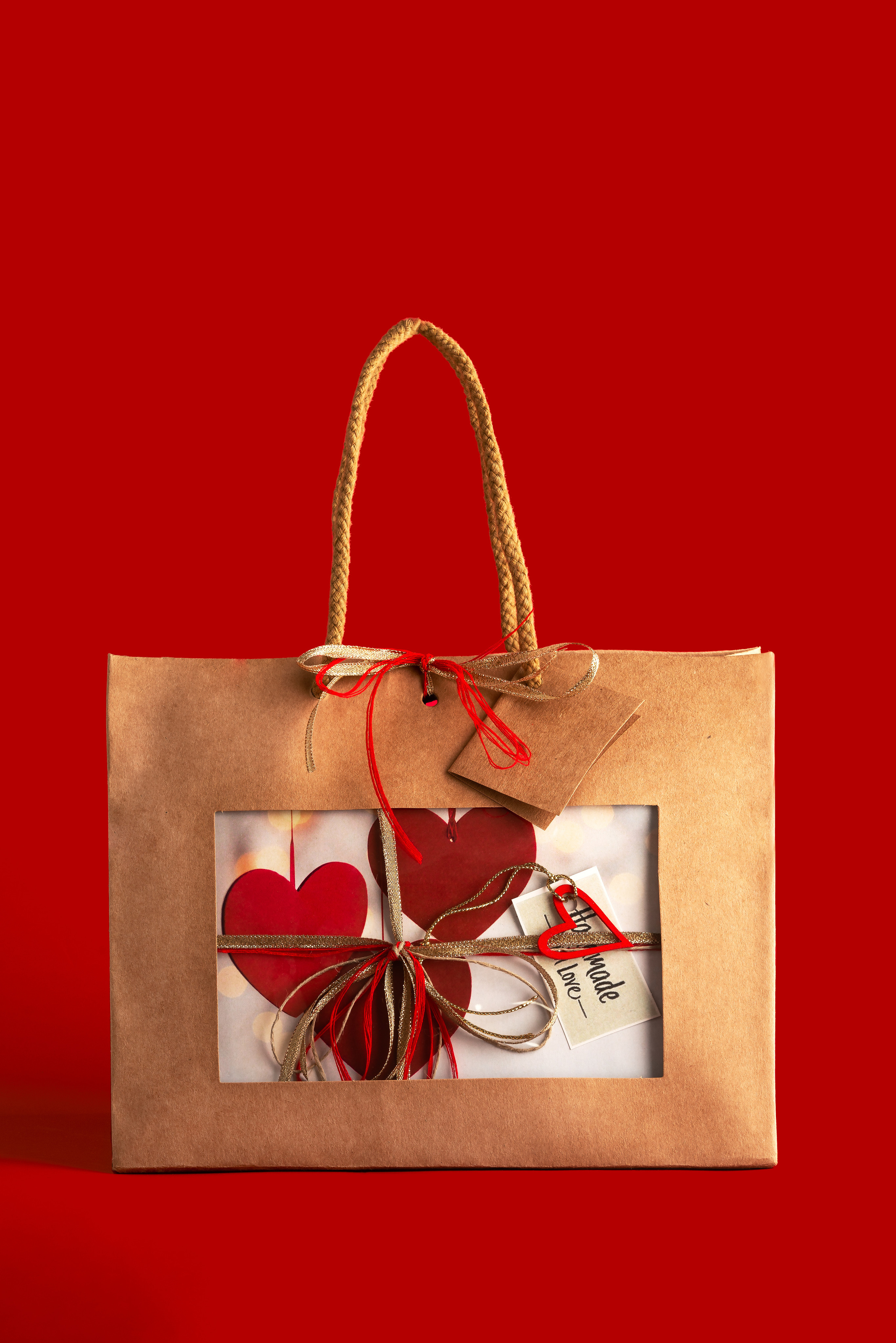 Fotografía de fondo blanco profesional en España