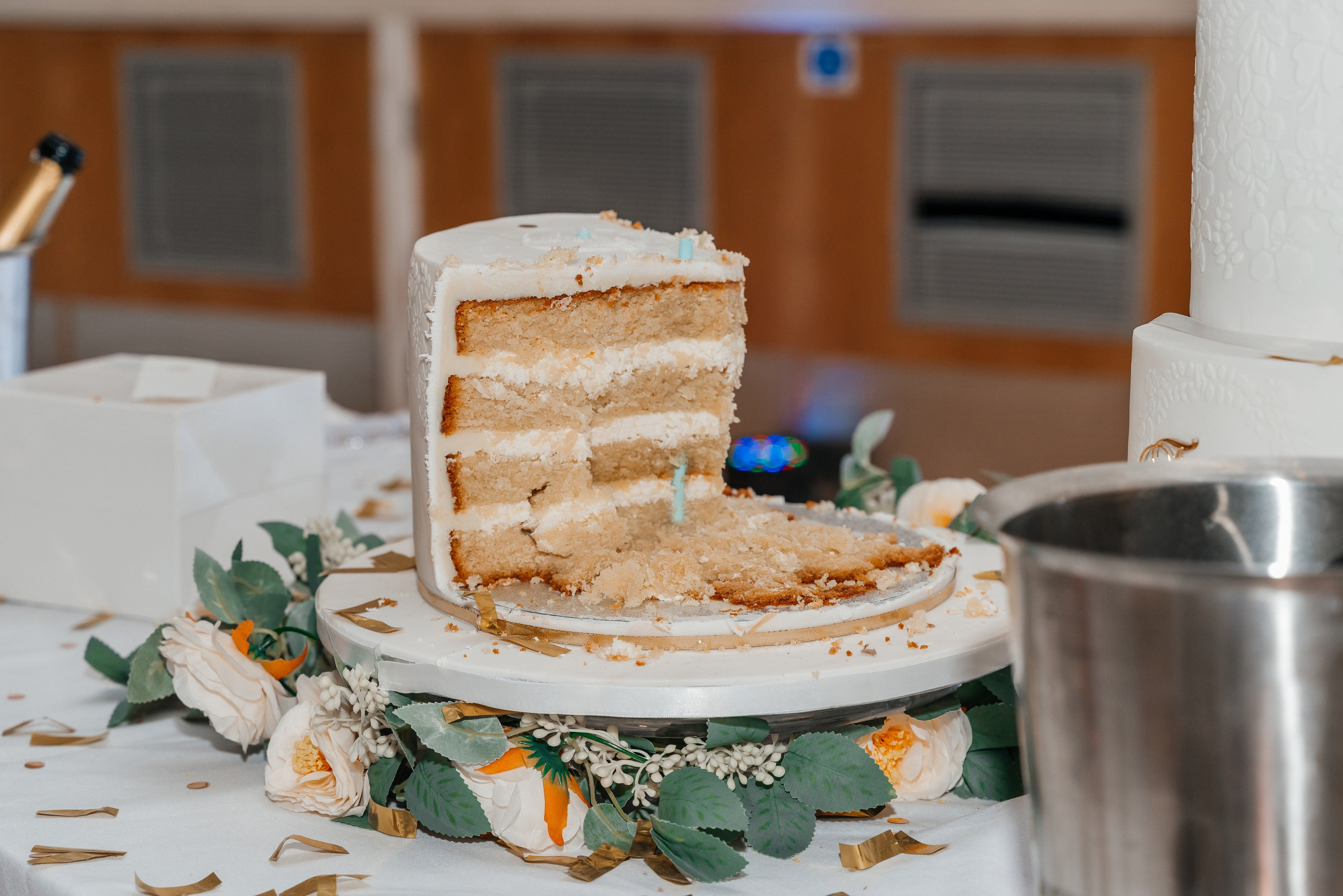 wedding photographer in Canterbury, Wellington House wedding photography, Wellington House wedding ceremony, Wellington House civil marriage, Wellington House inside, Wellington House wedding, Wellington House civil marriage, Wellington House civil marriage ceremony, свабедная церемония в Wellington House, свадебный фотограф в Canterbury