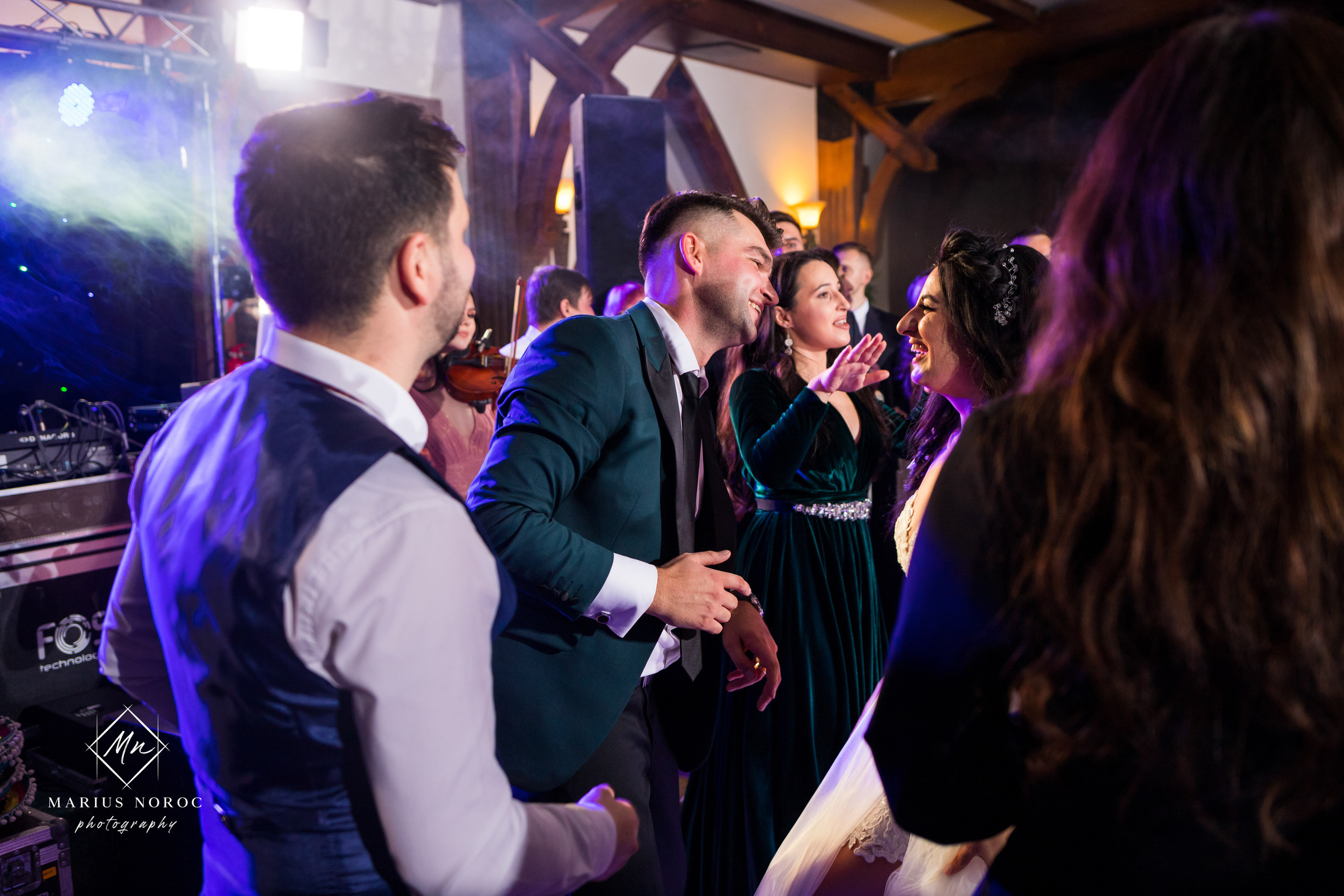 Elena & Petrisor | Hotel Restaurant La Castel Iasi