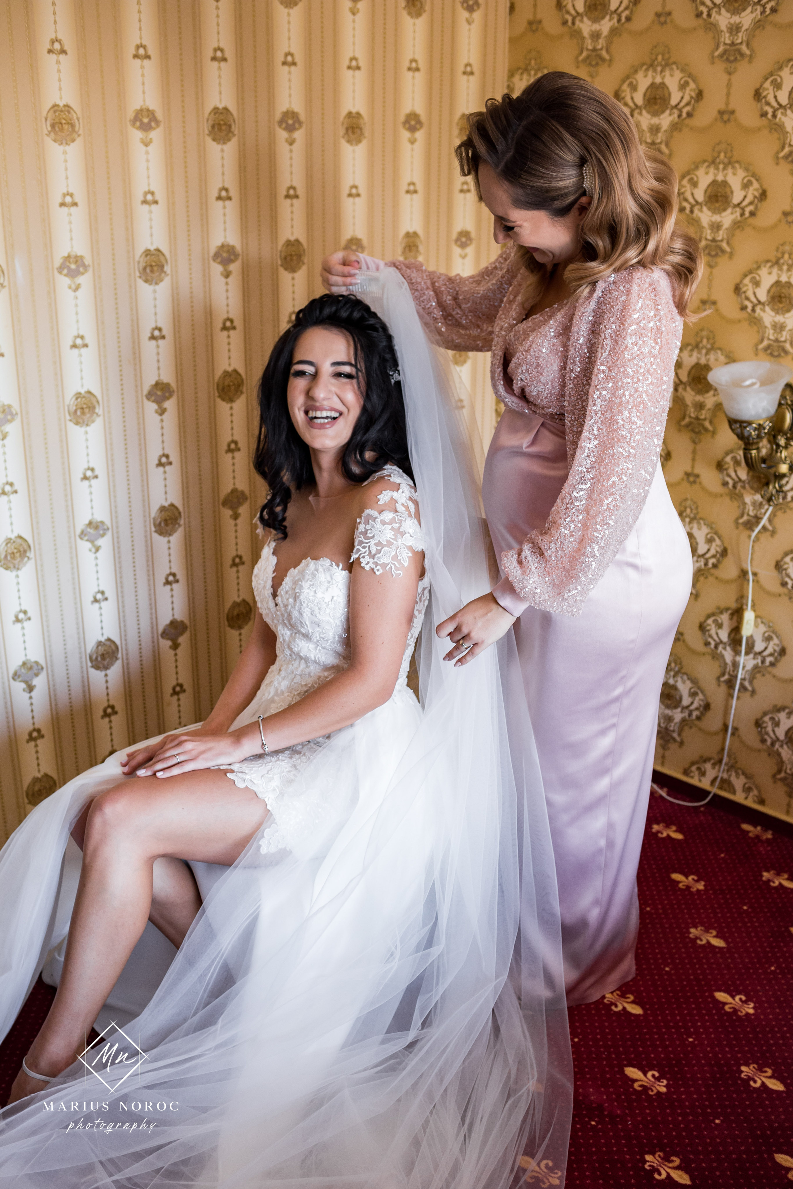 Elena & Petrisor | Hotel Restaurant La Castel Iasi