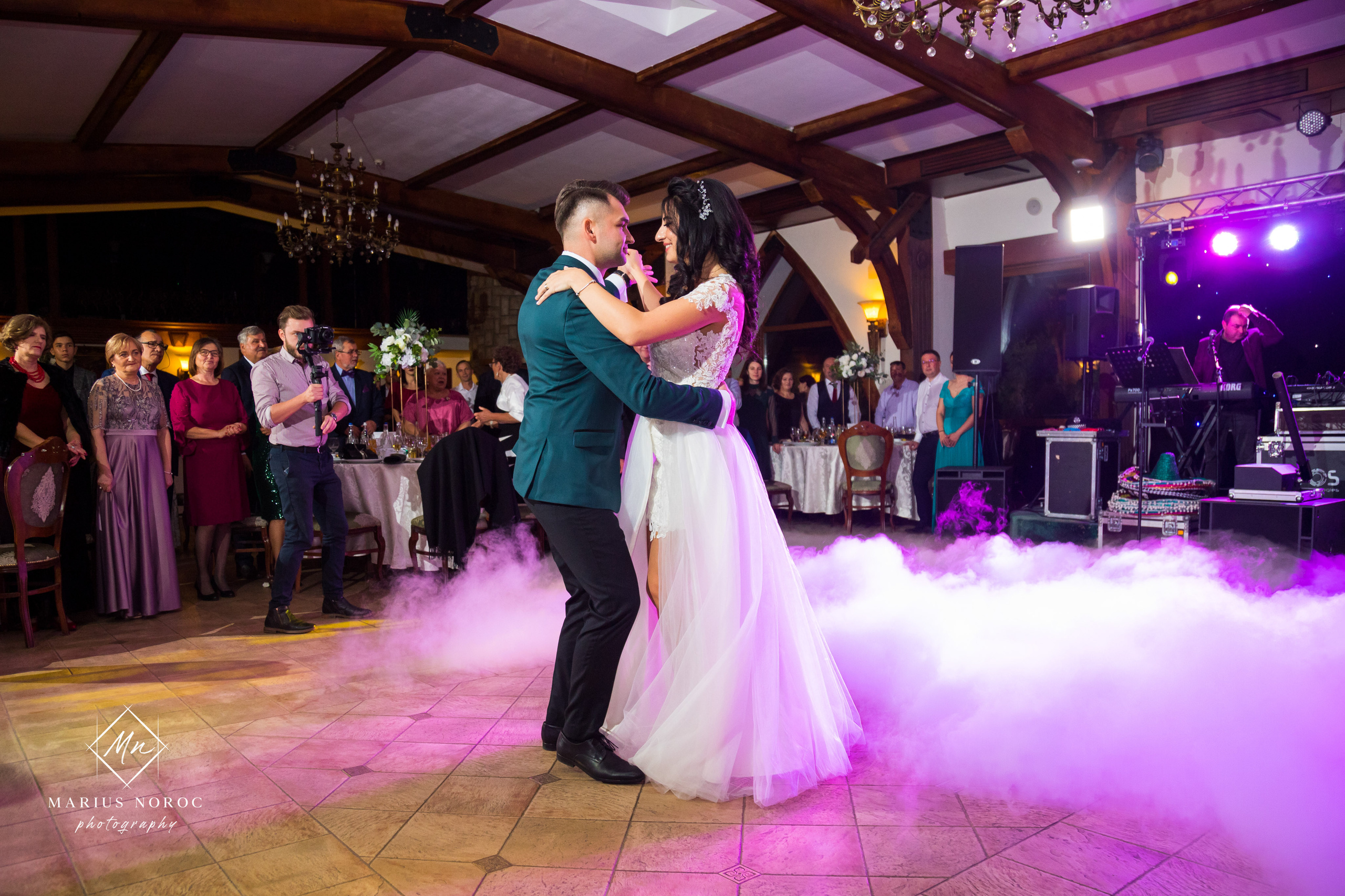 Elena & Petrisor | Hotel Restaurant La Castel Iasi