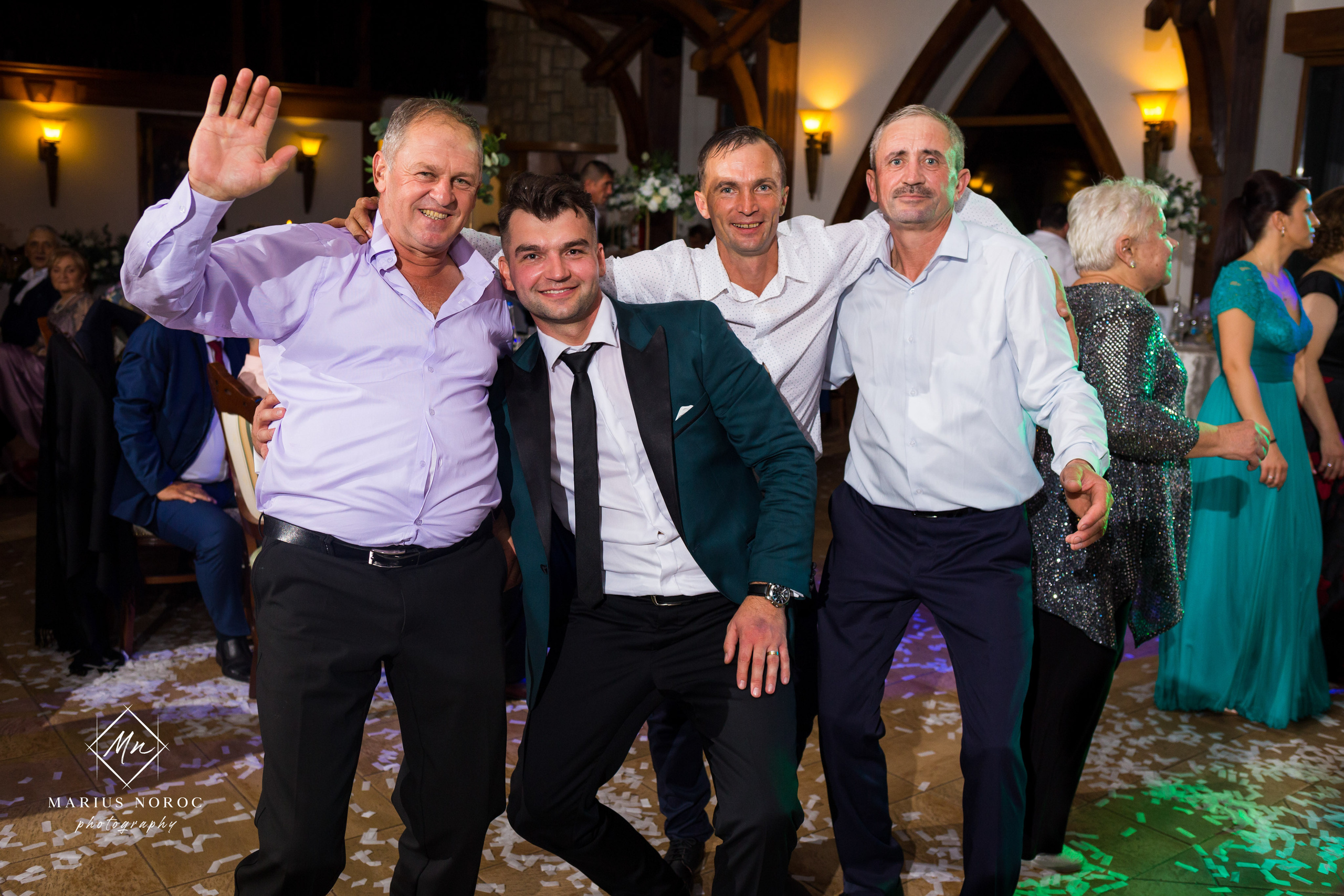 Elena & Petrisor | Hotel Restaurant La Castel Iasi