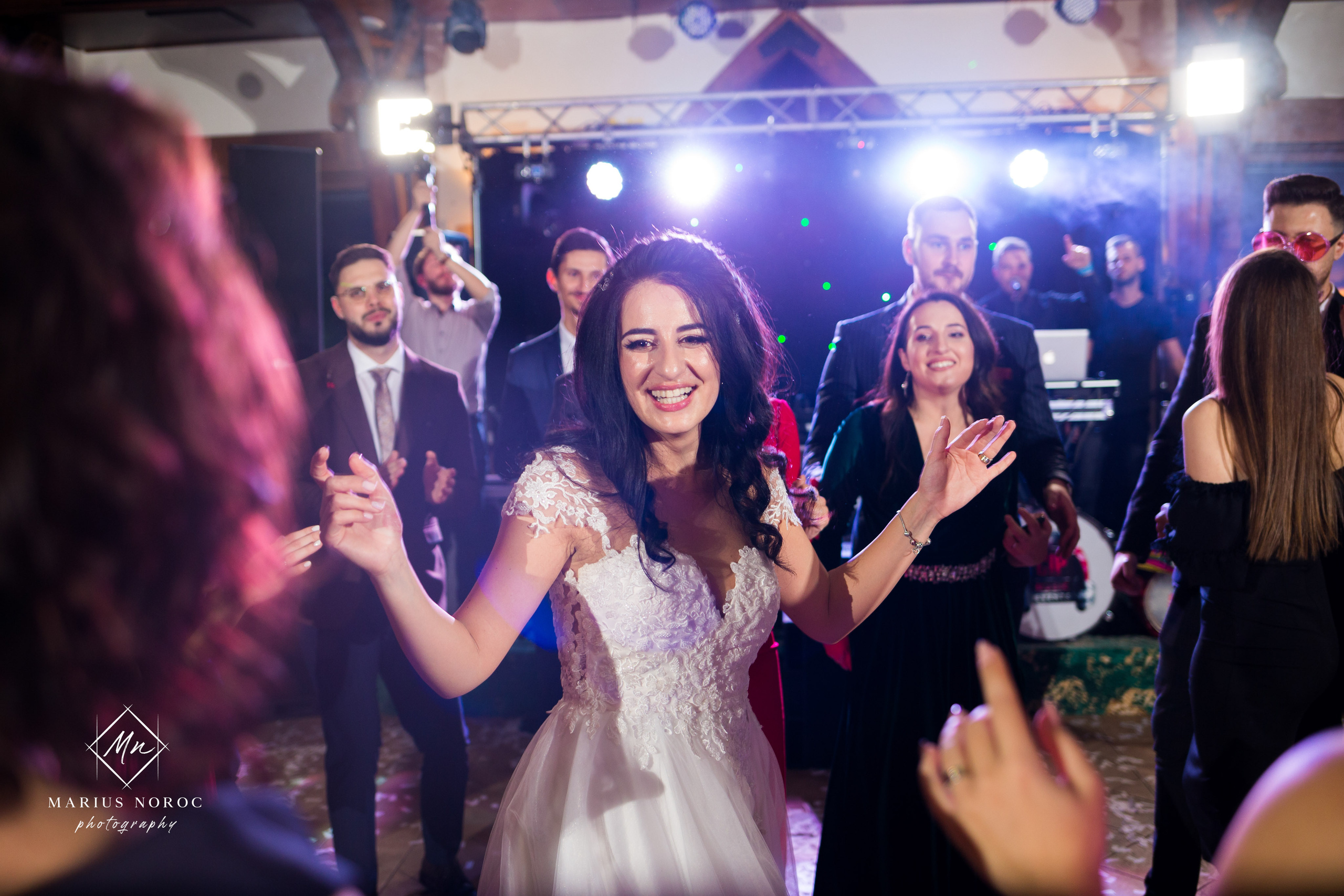 Elena & Petrisor | Hotel Restaurant La Castel Iasi