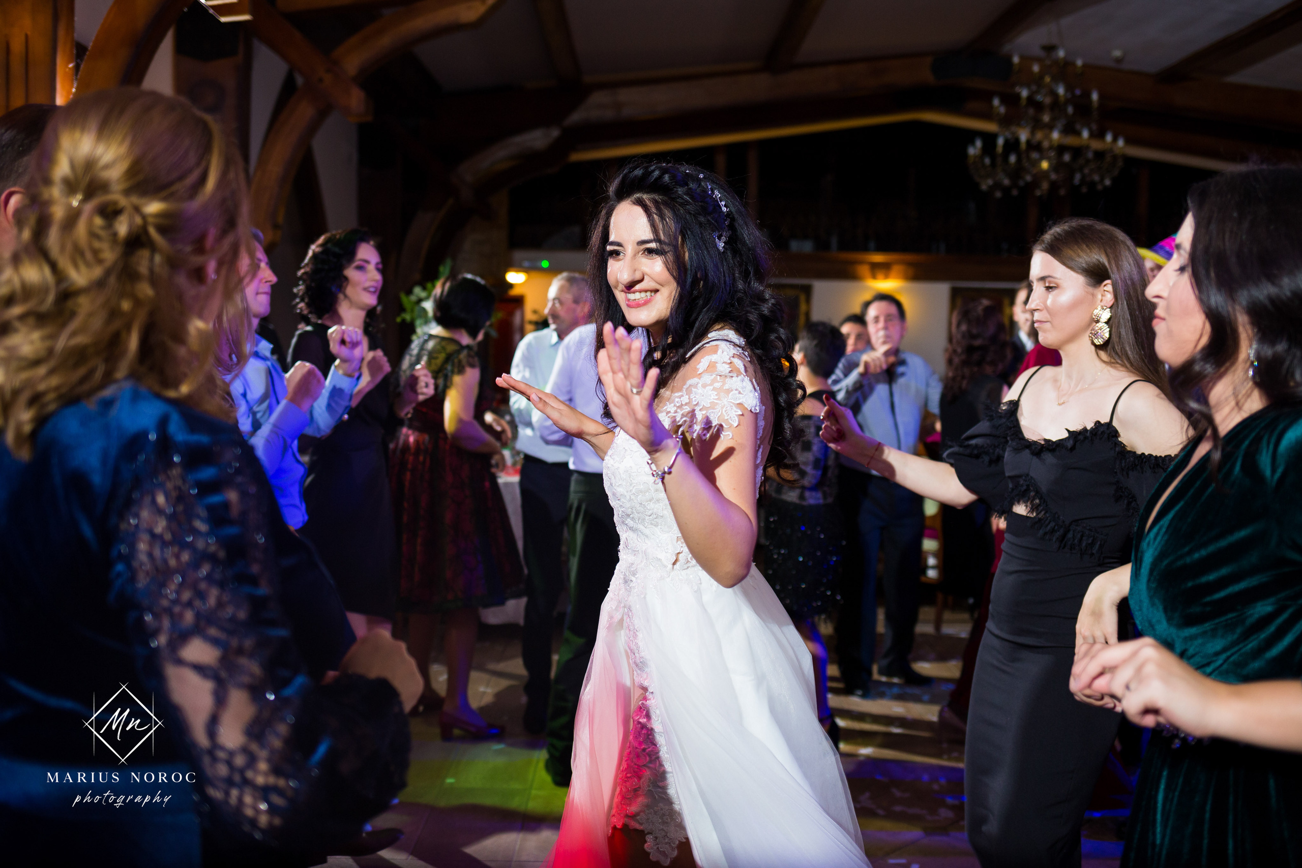 Elena & Petrisor | Hotel Restaurant La Castel Iasi