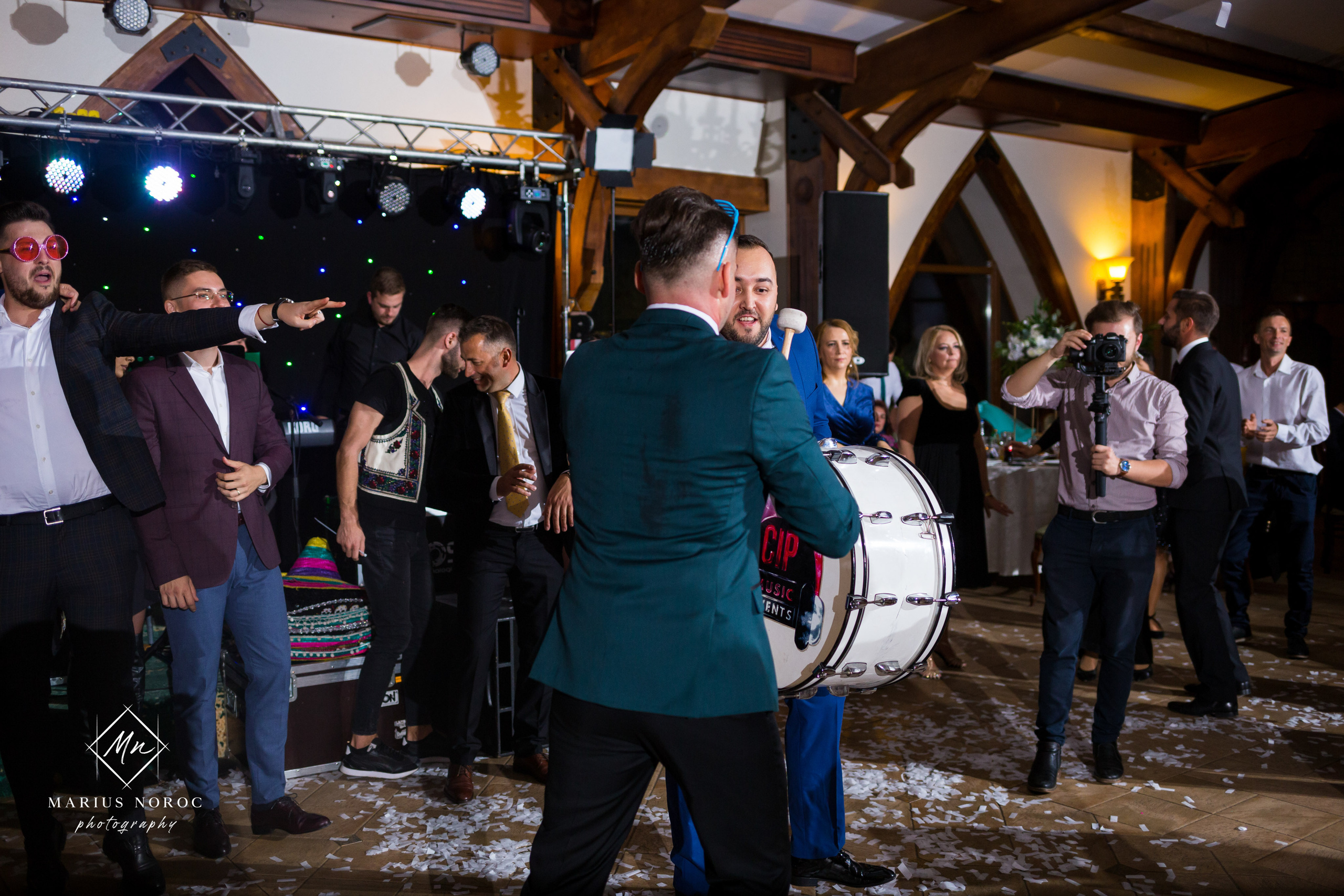 Elena & Petrisor | Hotel Restaurant La Castel Iasi