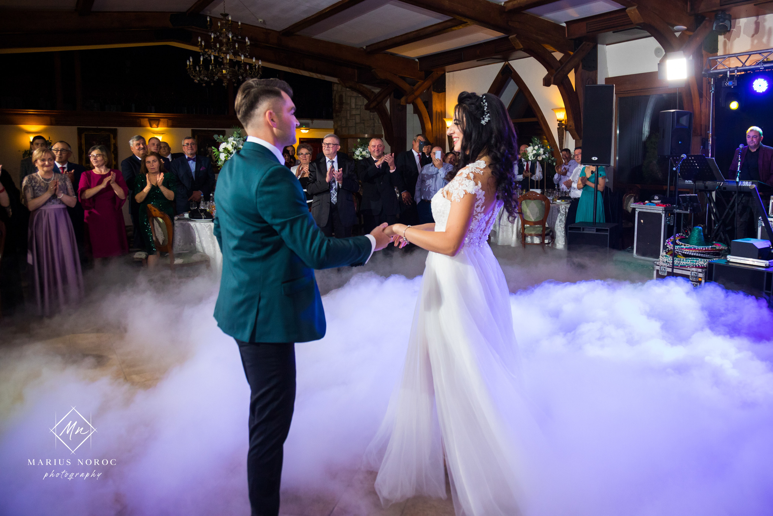 Elena & Petrisor | Hotel Restaurant La Castel Iasi