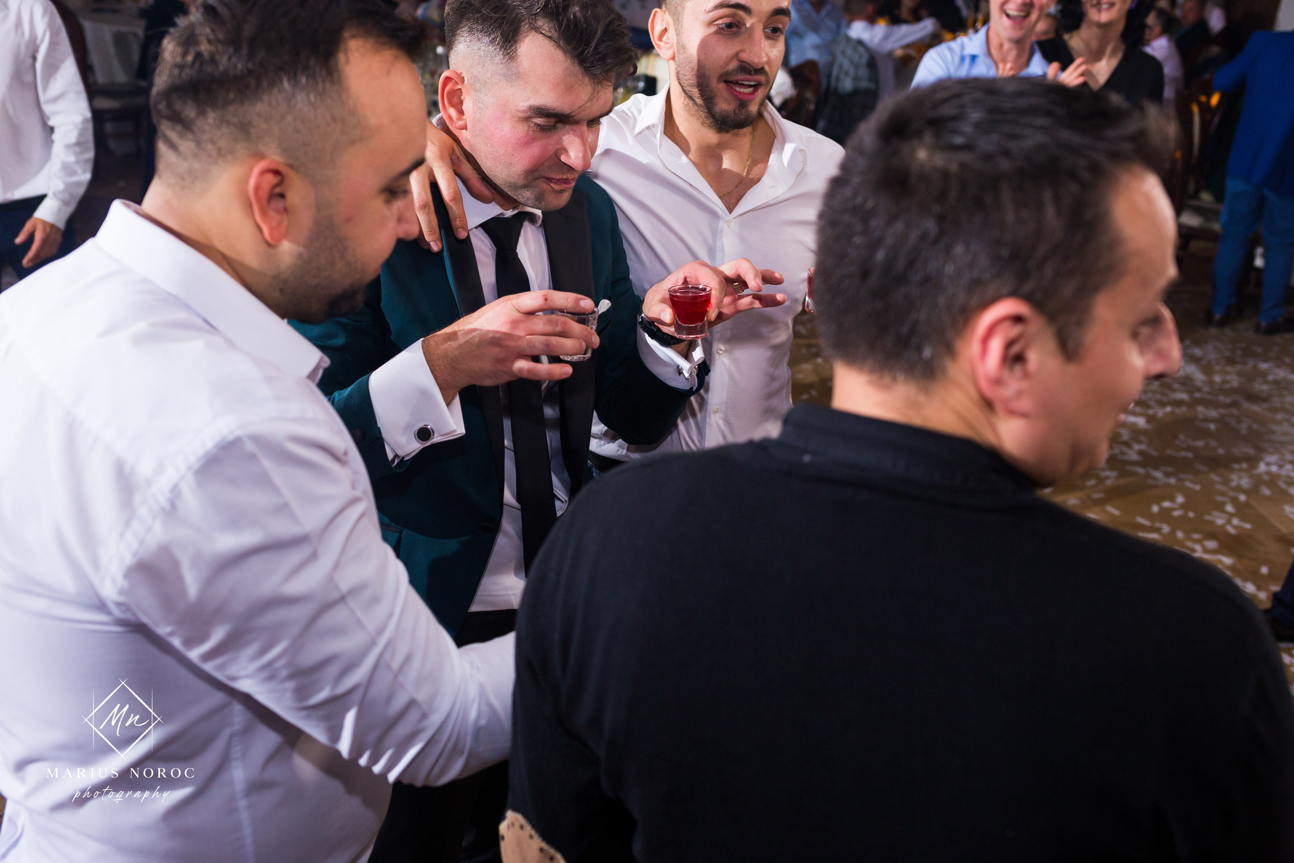 Elena & Petrisor | Hotel Restaurant La Castel Iasi