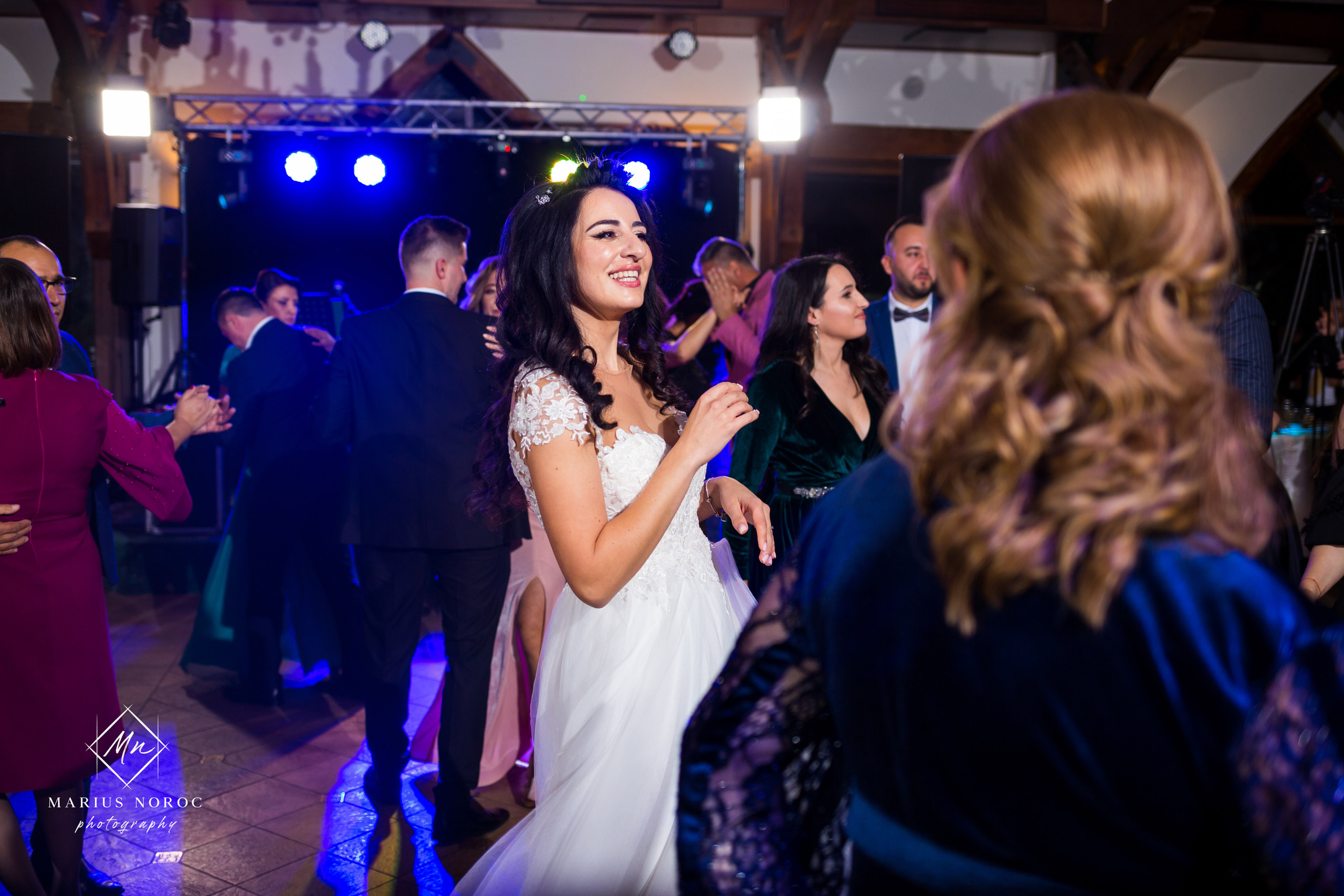 Elena & Petrisor | Hotel Restaurant La Castel Iasi