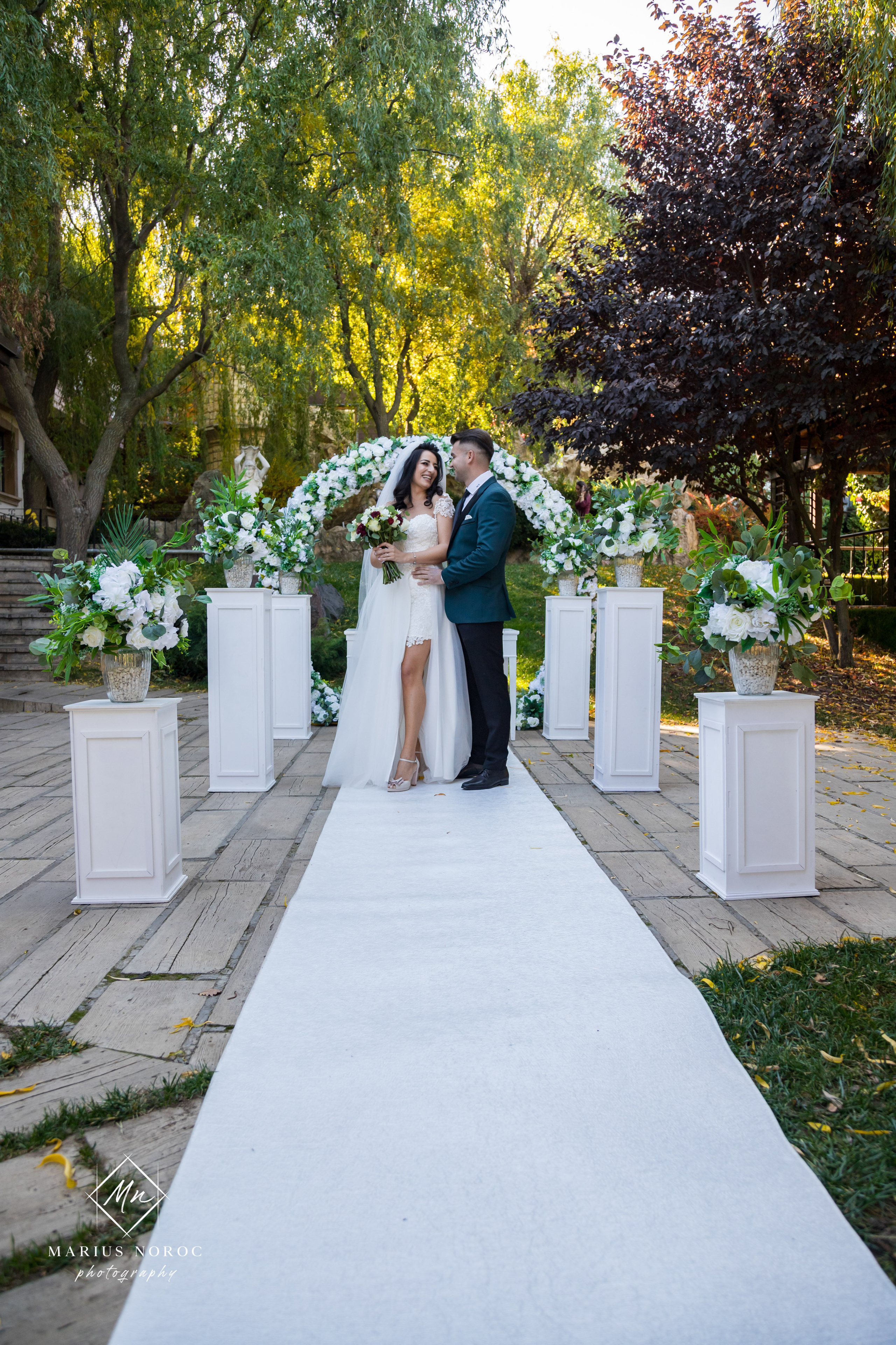Elena & Petrisor | Hotel Restaurant La Castel Iasi