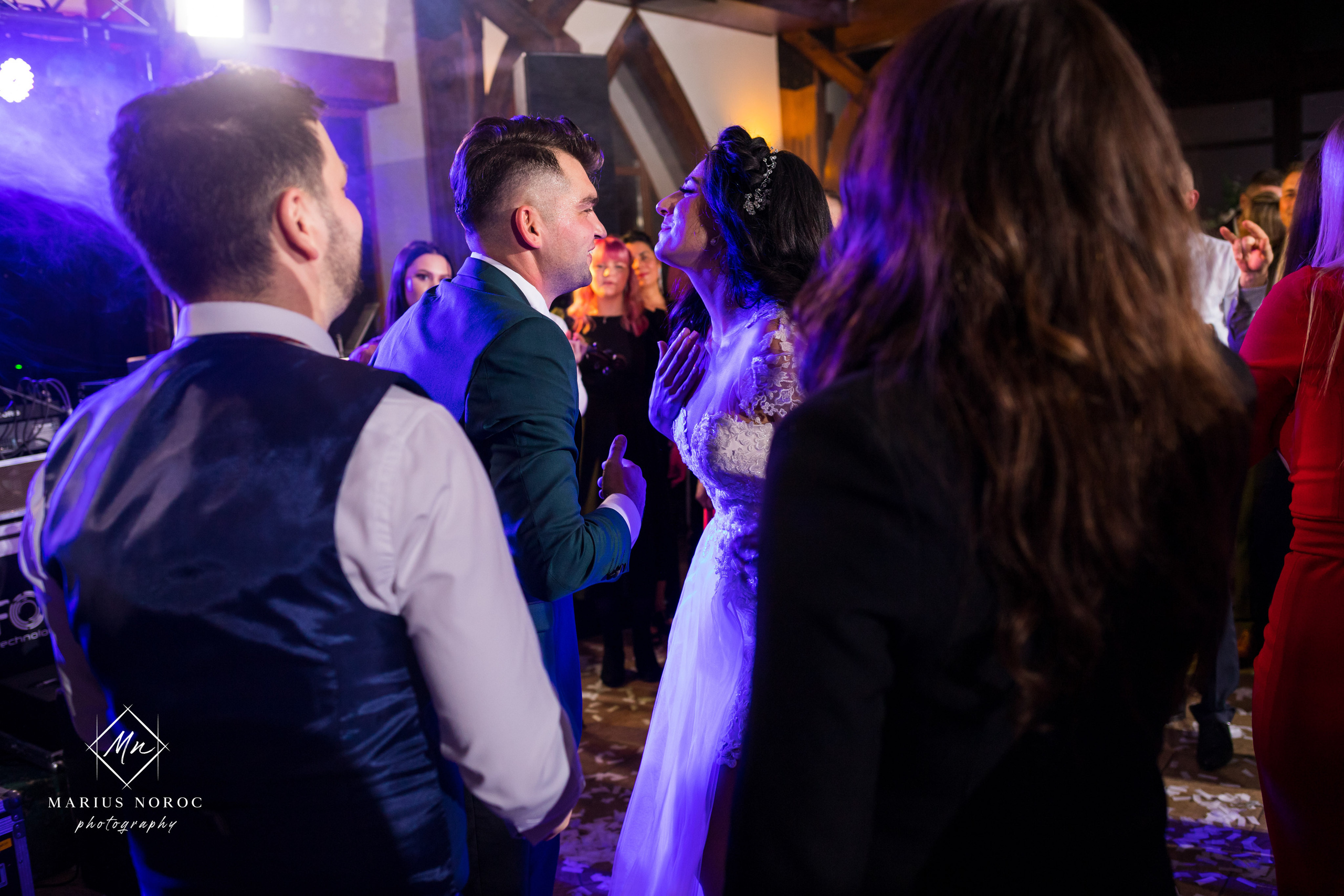 Elena & Petrisor | Hotel Restaurant La Castel Iasi