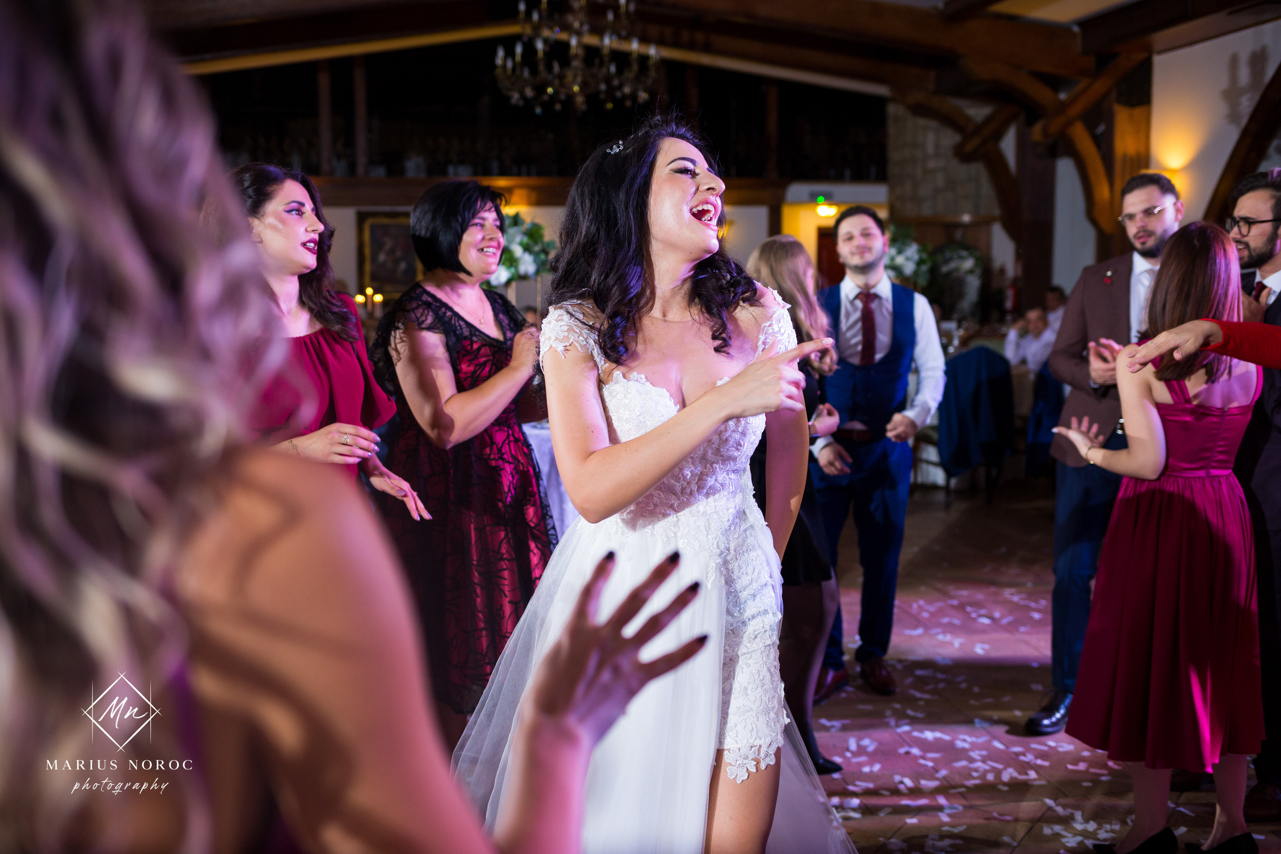 Elena & Petrisor | Hotel Restaurant La Castel Iasi