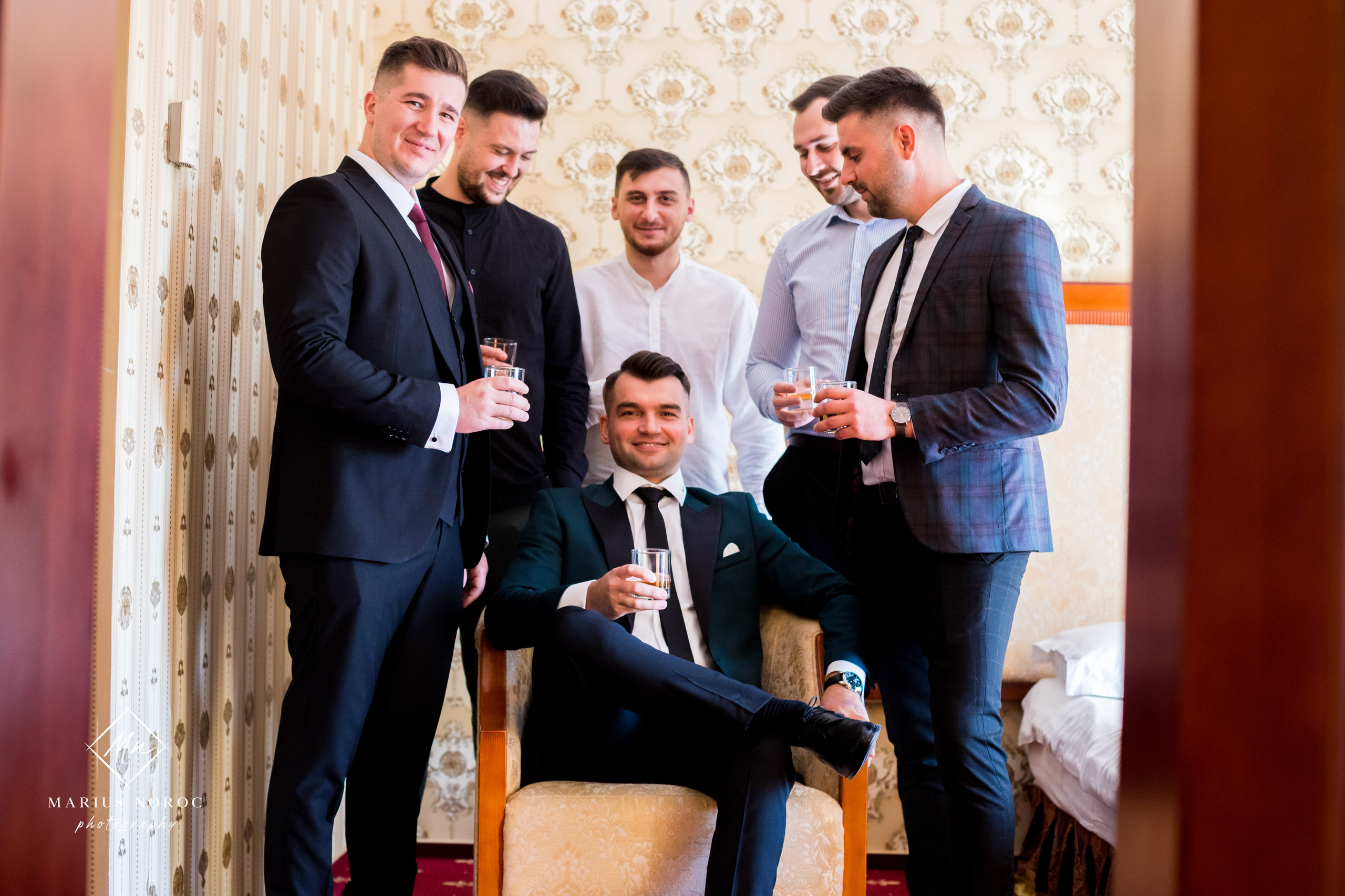 Elena & Petrisor | Hotel Restaurant La Castel Iasi