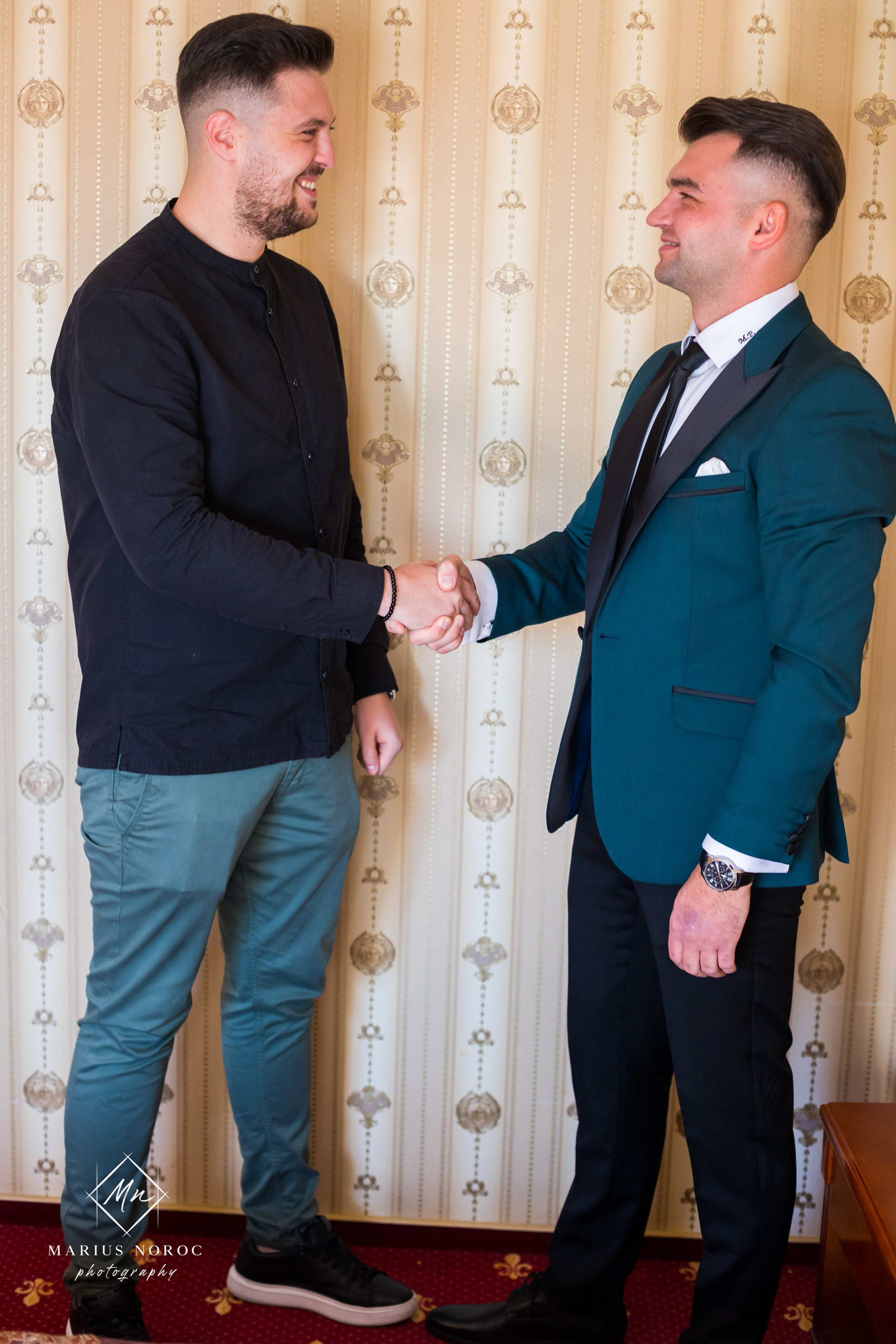 Elena & Petrisor | Hotel Restaurant La Castel Iasi