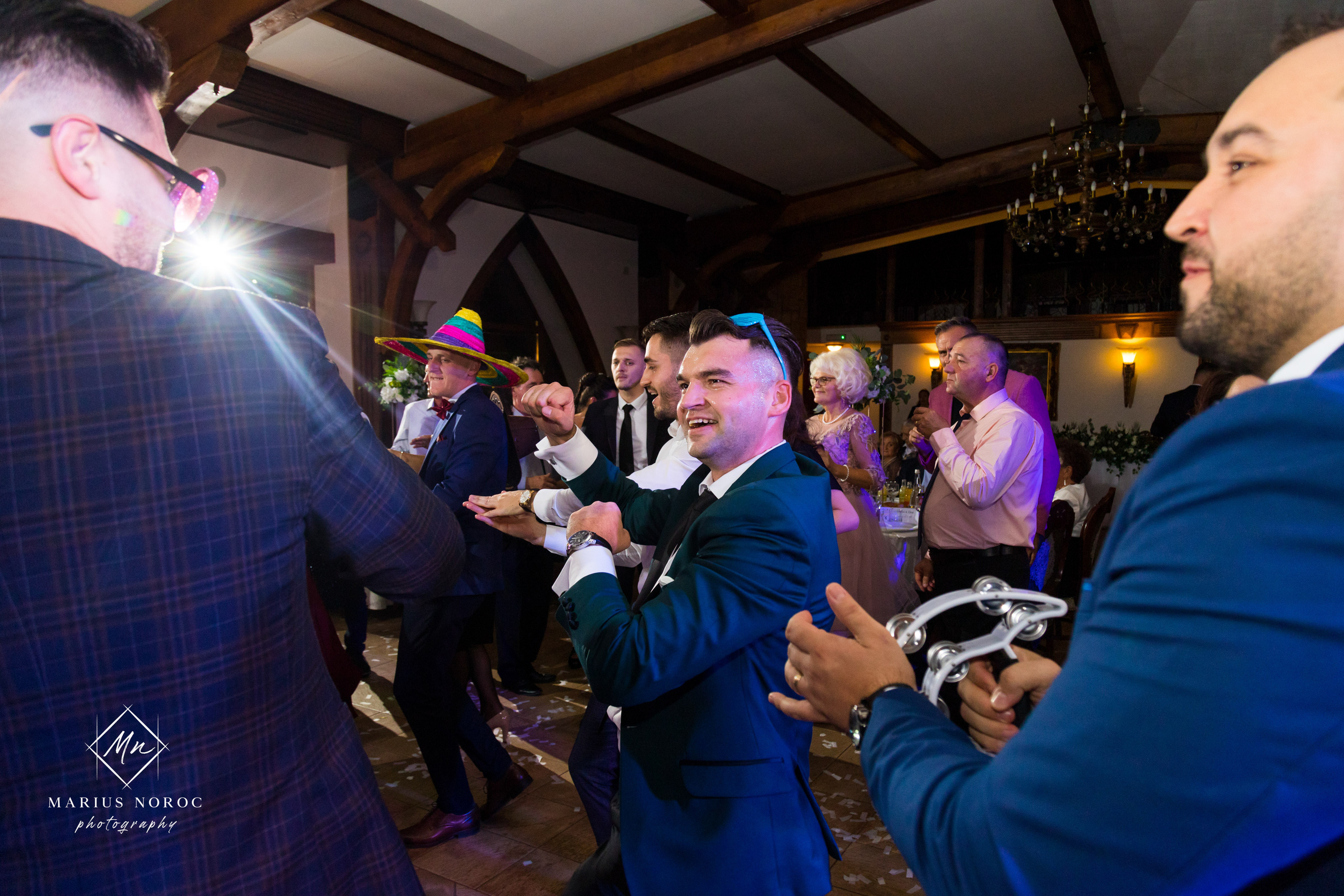 Elena & Petrisor | Hotel Restaurant La Castel Iasi