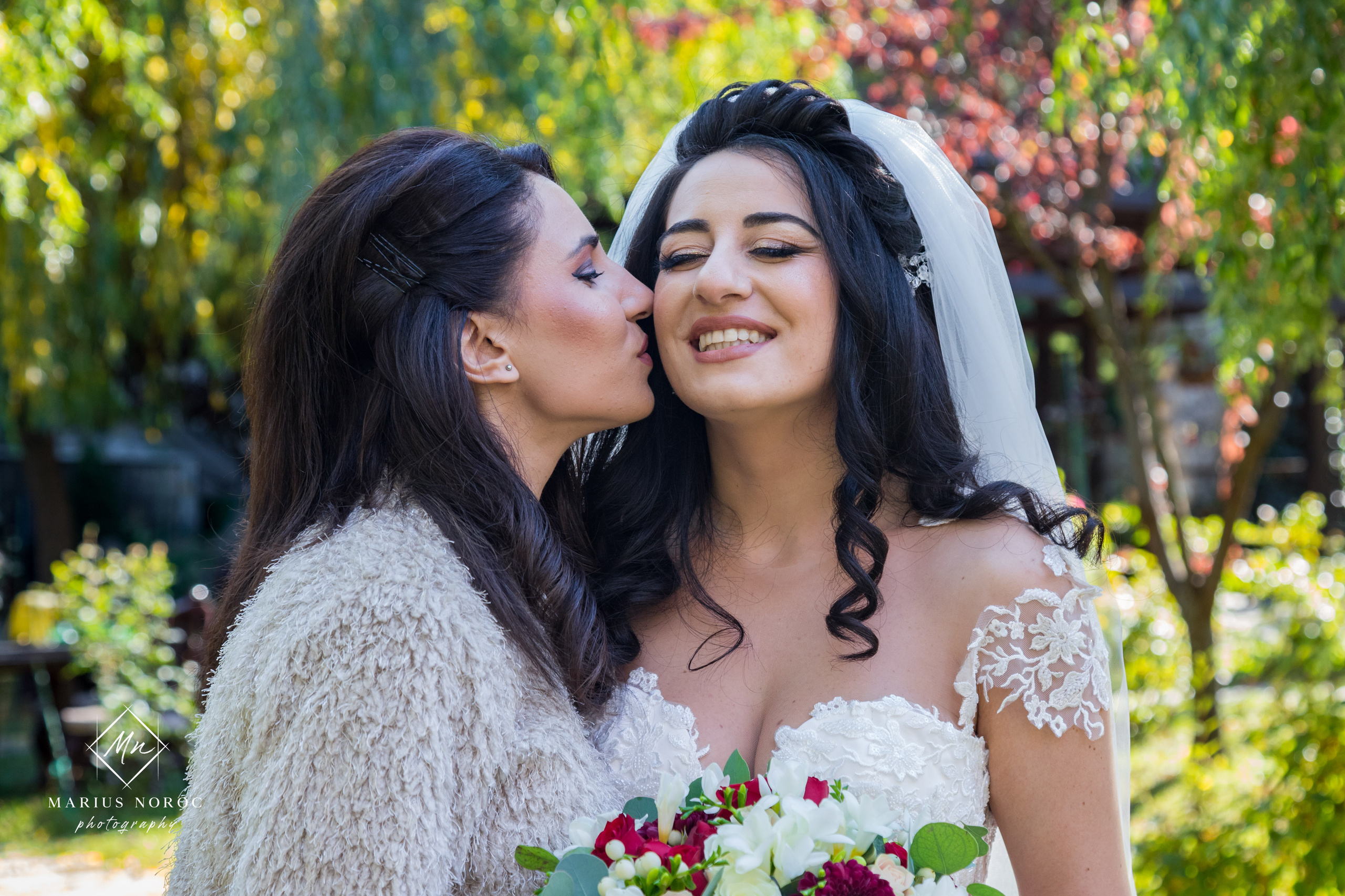 Elena & Petrisor | Hotel Restaurant La Castel Iasi