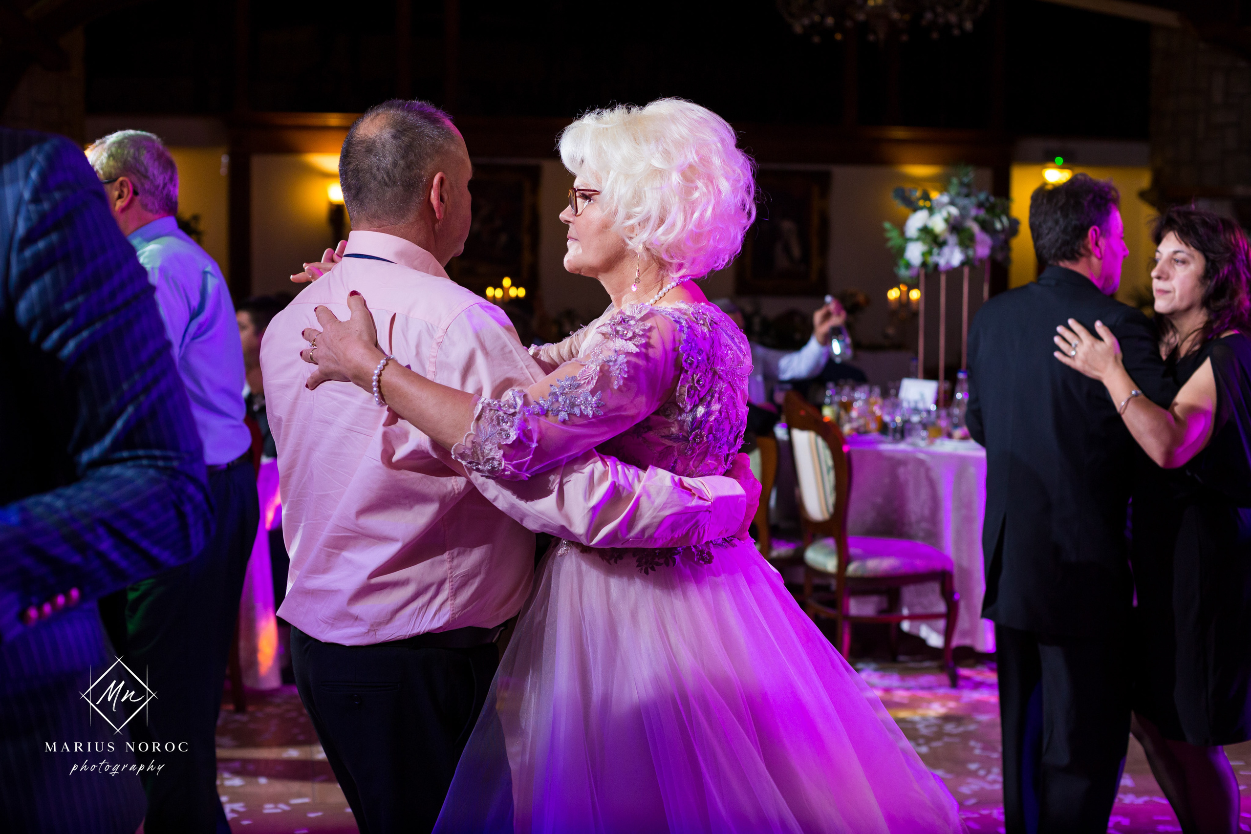 Elena & Petrisor | Hotel Restaurant La Castel Iasi