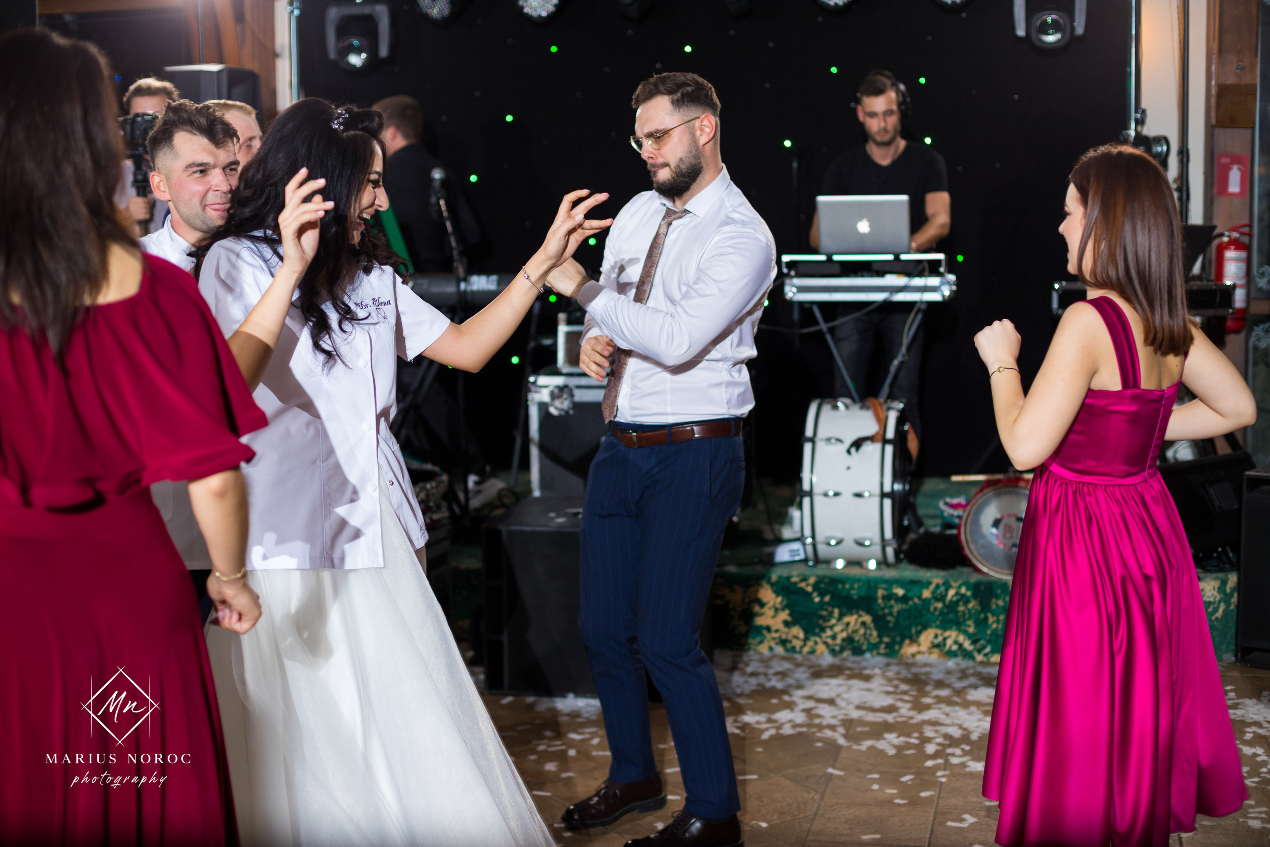 Elena & Petrisor | Hotel Restaurant La Castel Iasi