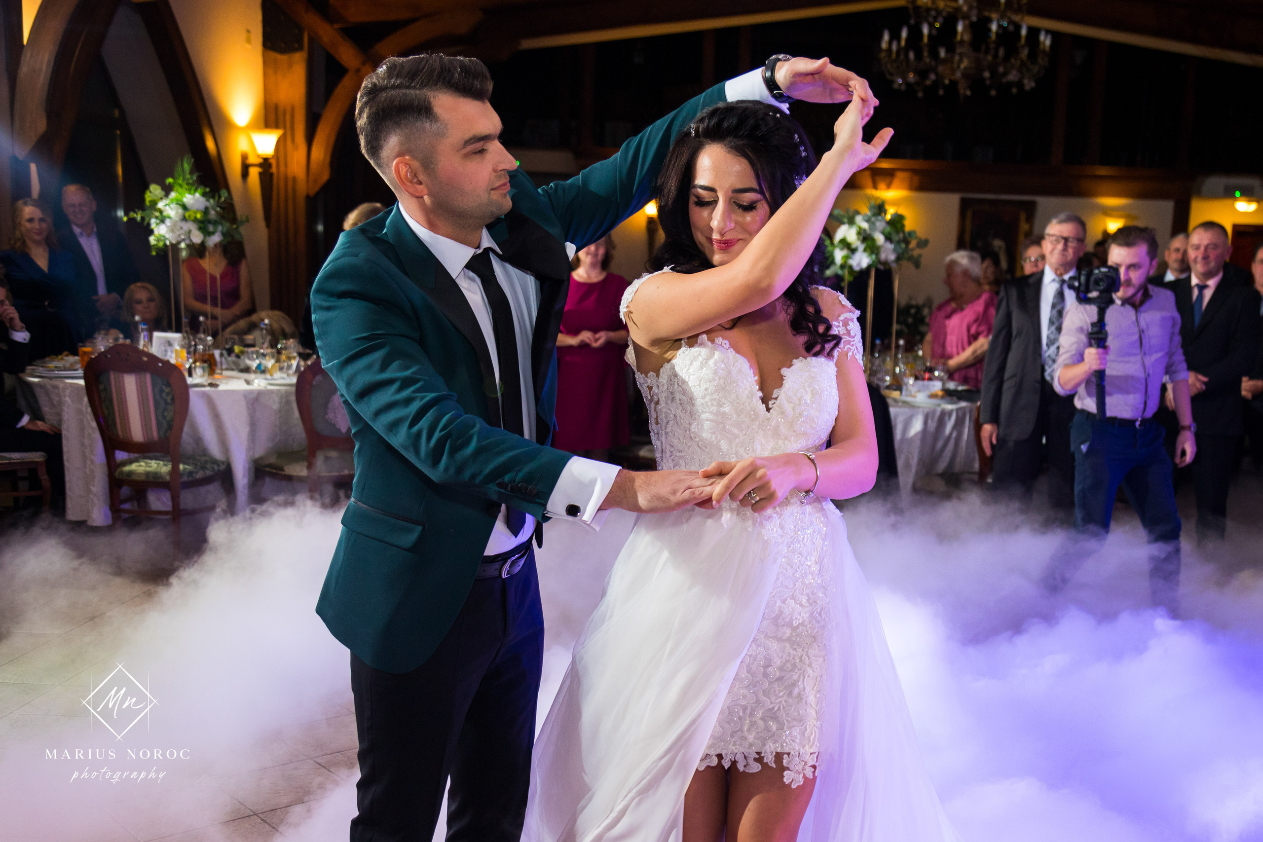 Elena & Petrisor | Hotel Restaurant La Castel Iasi