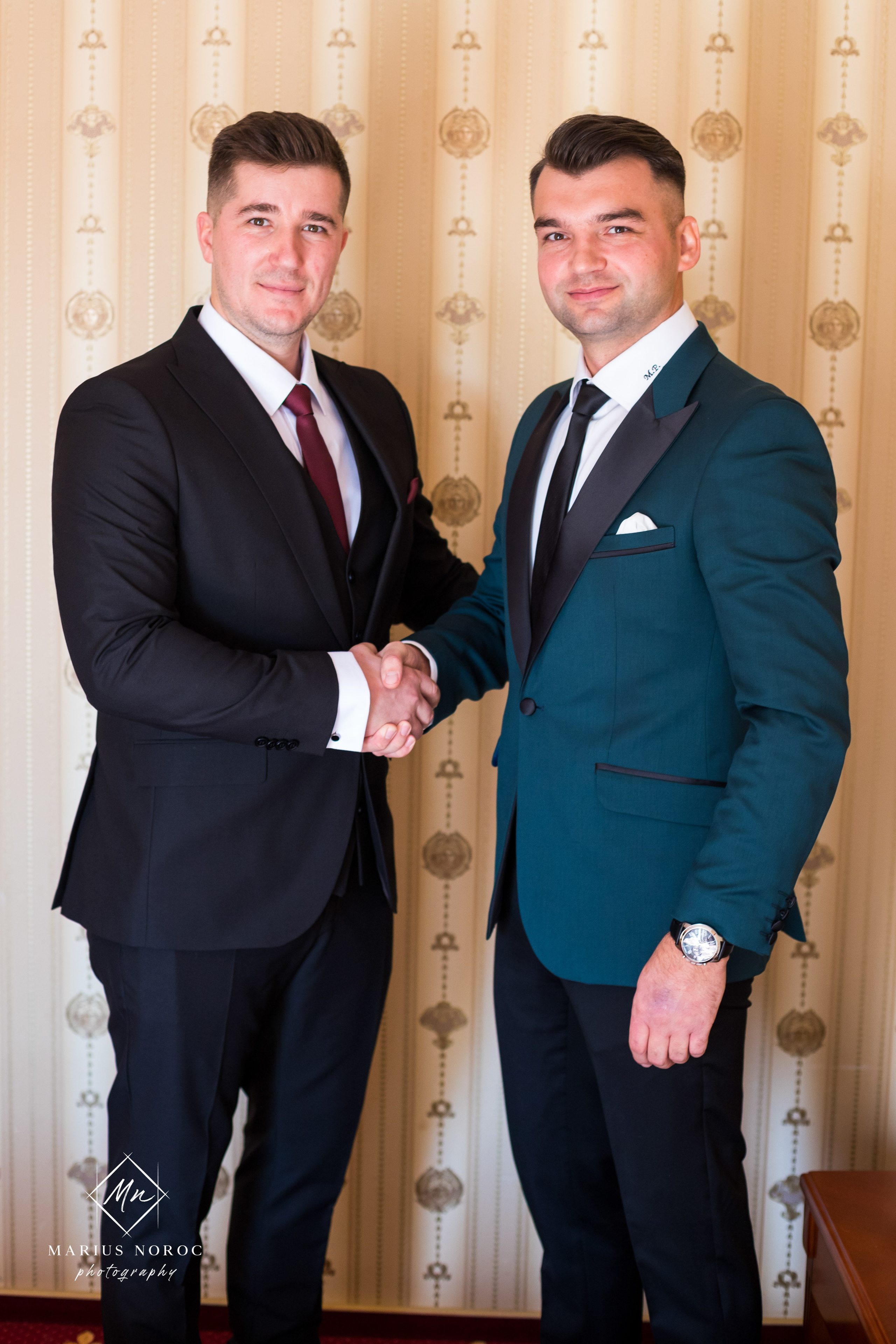 Elena & Petrisor | Hotel Restaurant La Castel Iasi