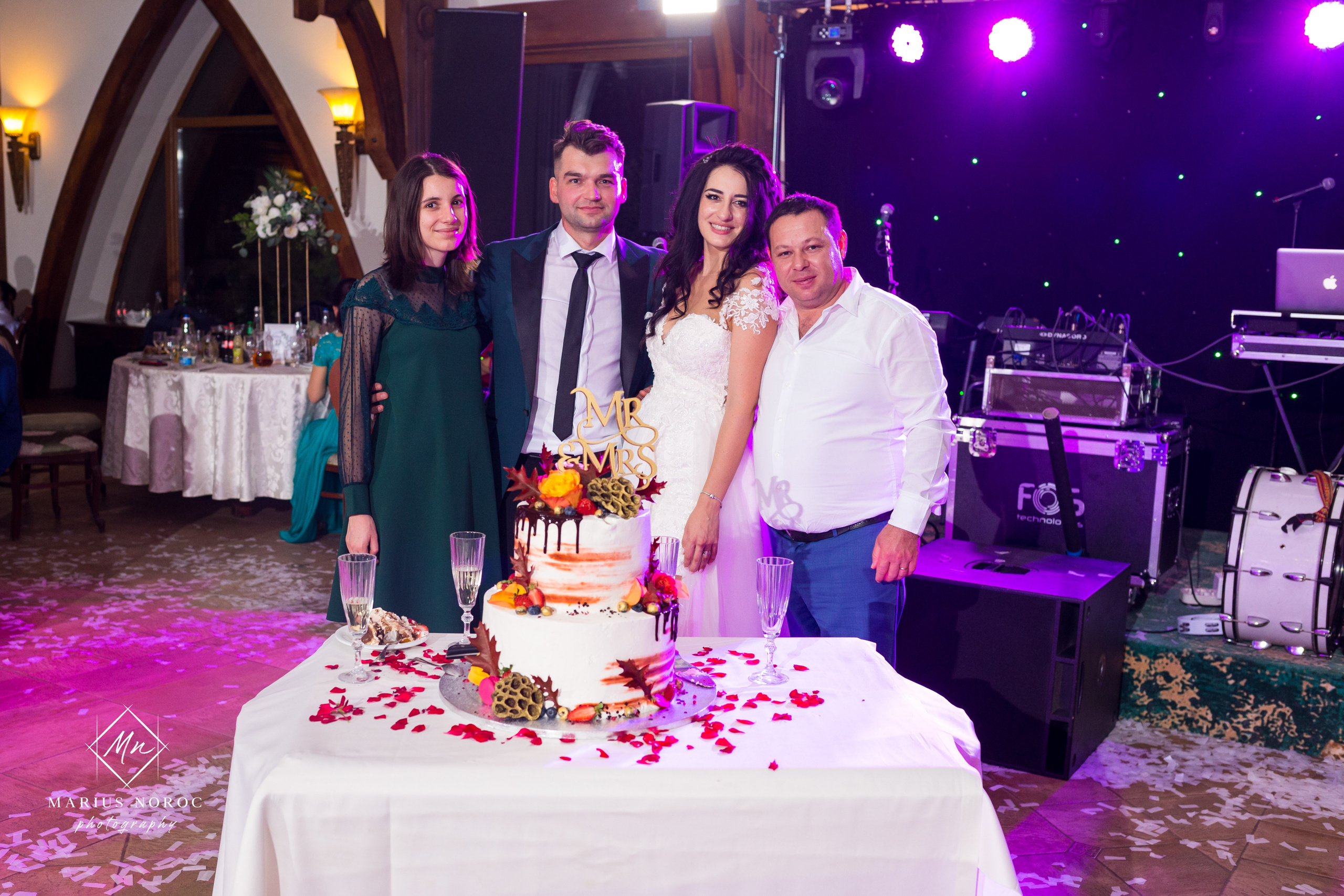 Elena & Petrisor | Hotel Restaurant La Castel Iasi