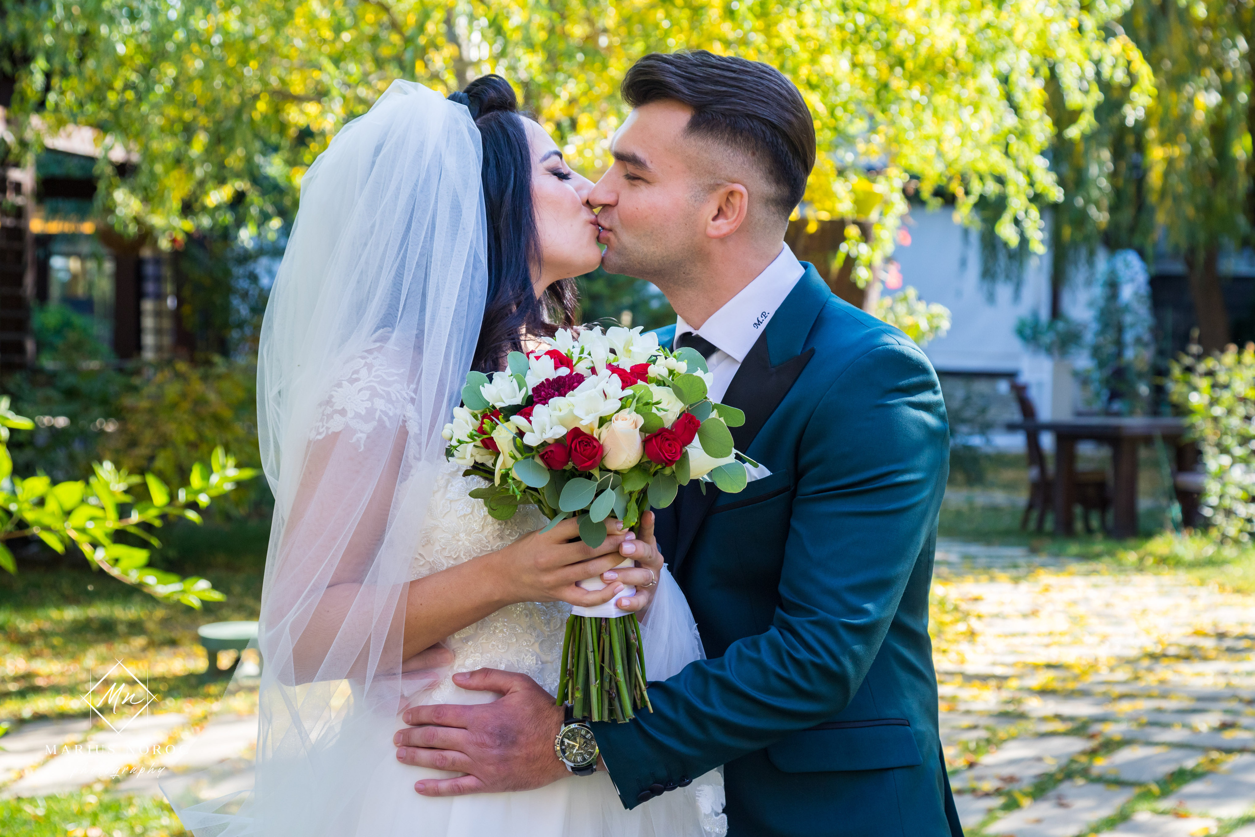 Elena & Petrisor | Hotel Restaurant La Castel Iasi