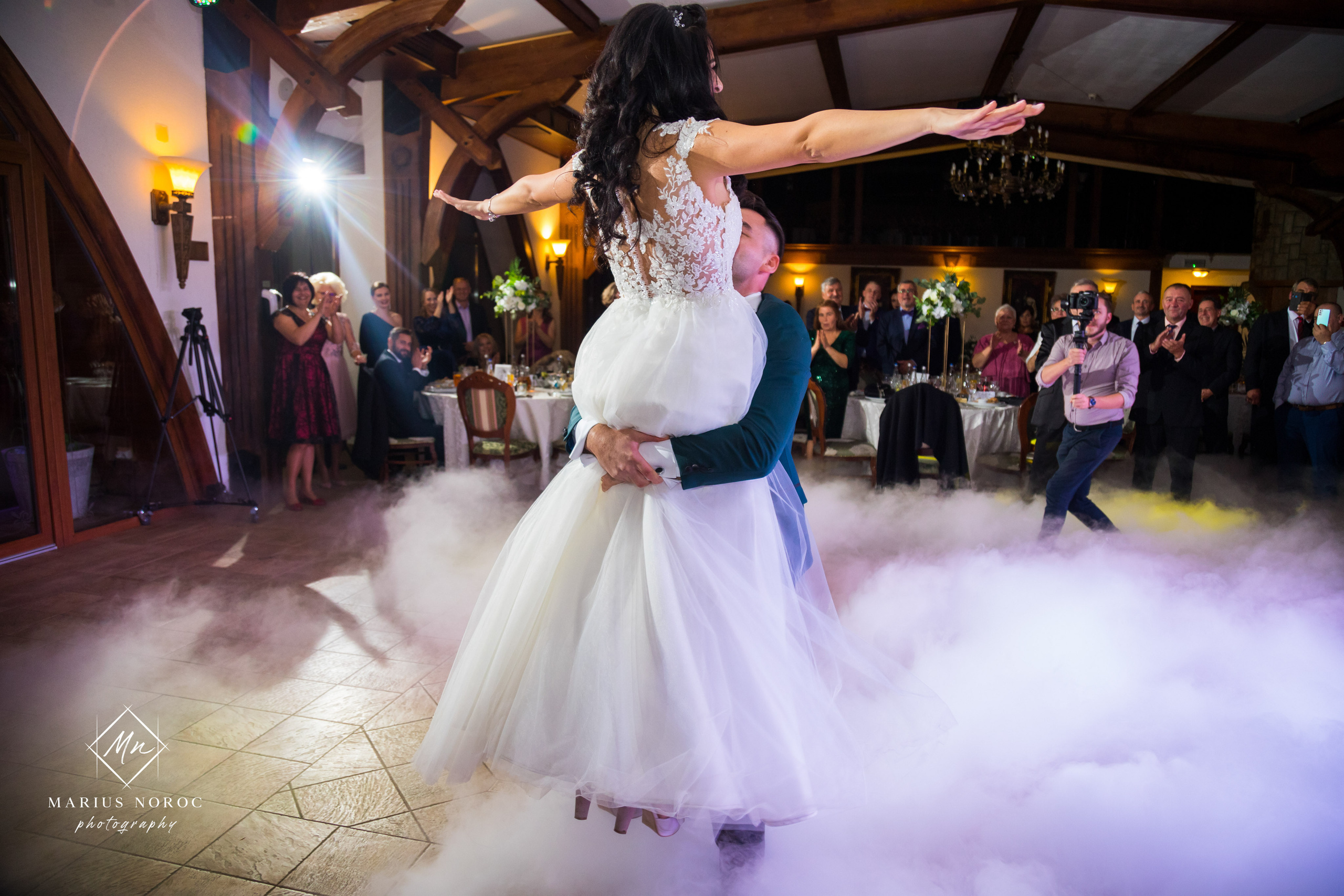 Elena & Petrisor | Hotel Restaurant La Castel Iasi