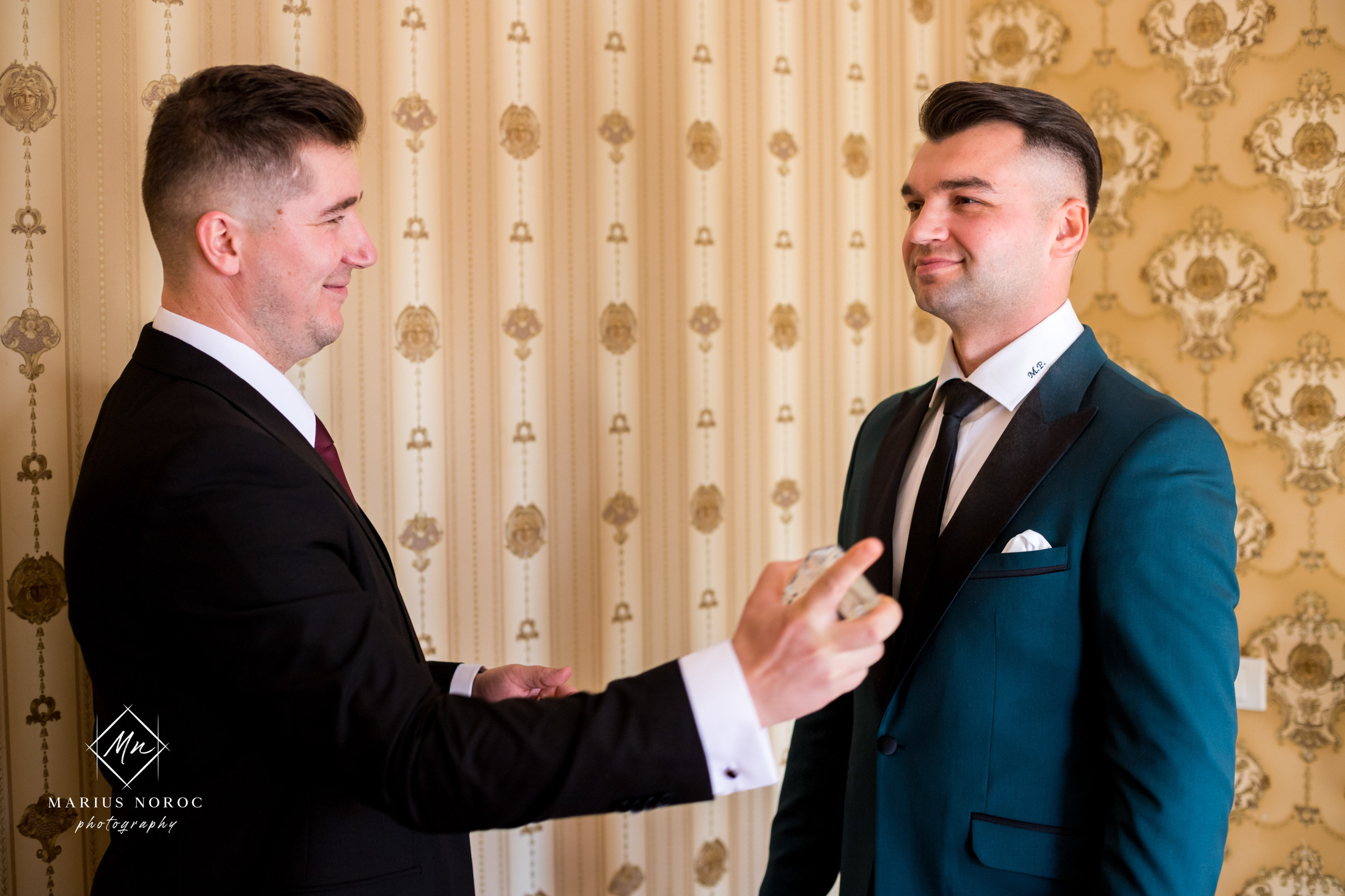 Elena & Petrisor | Hotel Restaurant La Castel Iasi