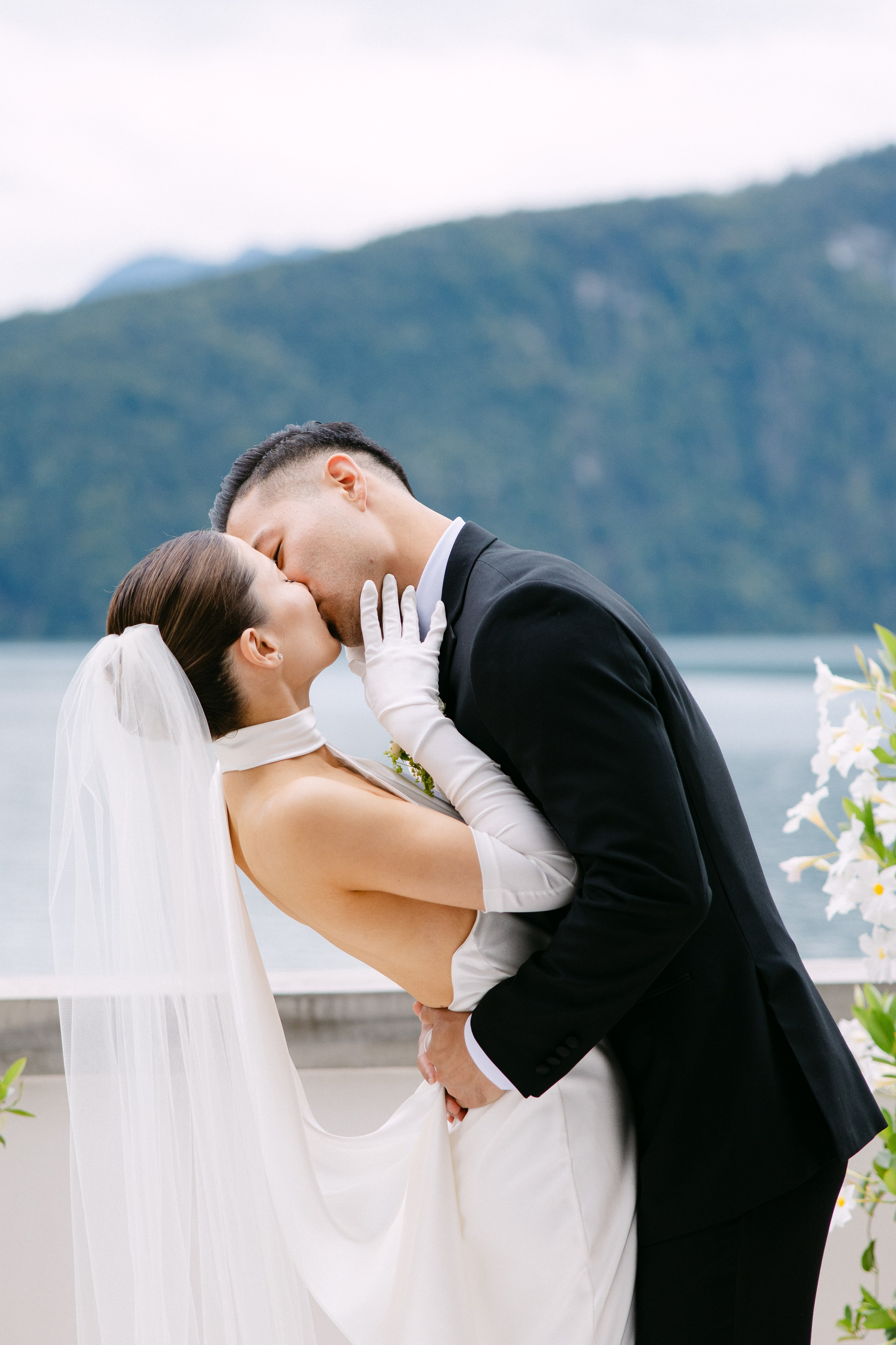 Intimate wedding at Parkhotel Vitznau on Lake Lucerne. Wedding and Family Photographer Switzerland and Italy. Valeria Diaz