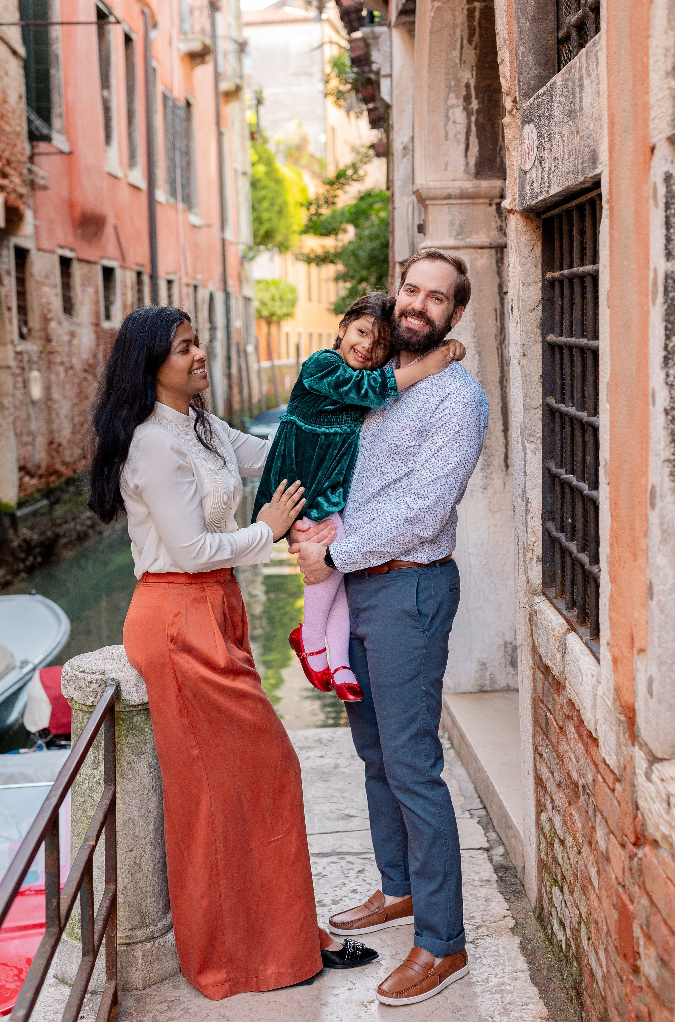 Family photoshoot in Venice. Photographer in Venice Anna Terzi
