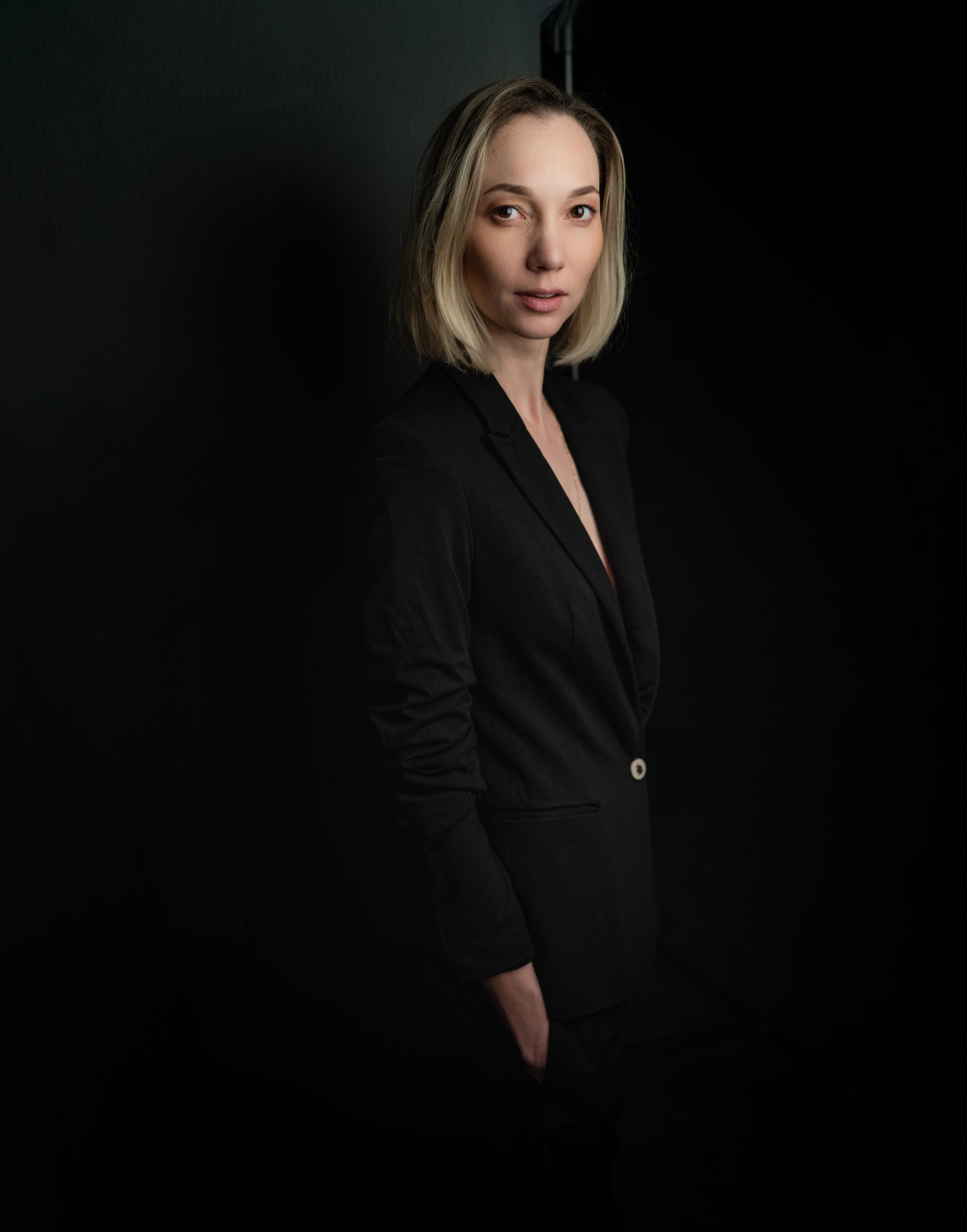 DIVERSE. Portrait photographer in Germany and all over Europe Mischa Blank