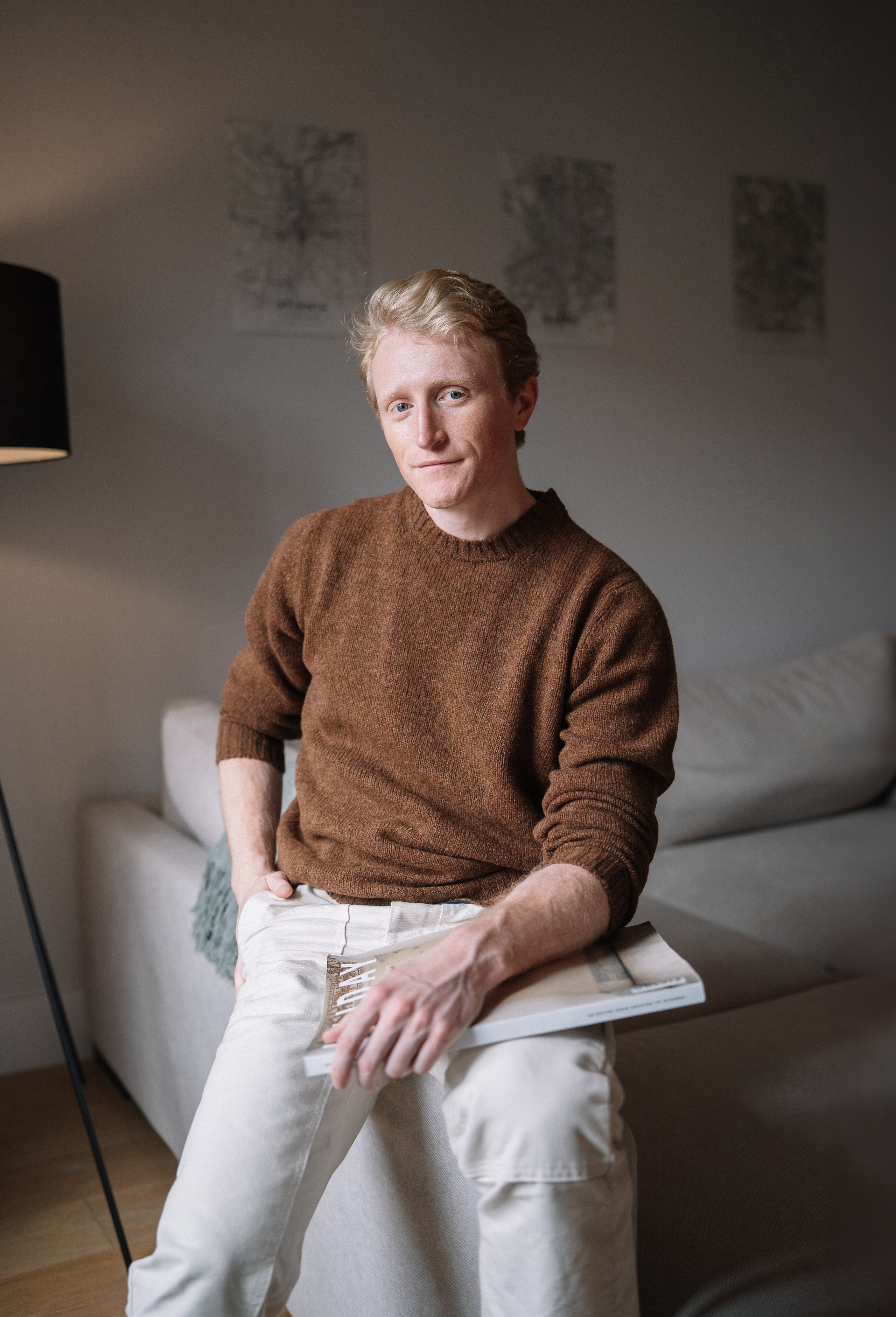 Fotografía lifestyle Madrid. sesión de fotos en estudio Madrid. sesión fotográfica individual Madrid. Fotógrafo en Madrid, España. Alyona Belyaninova