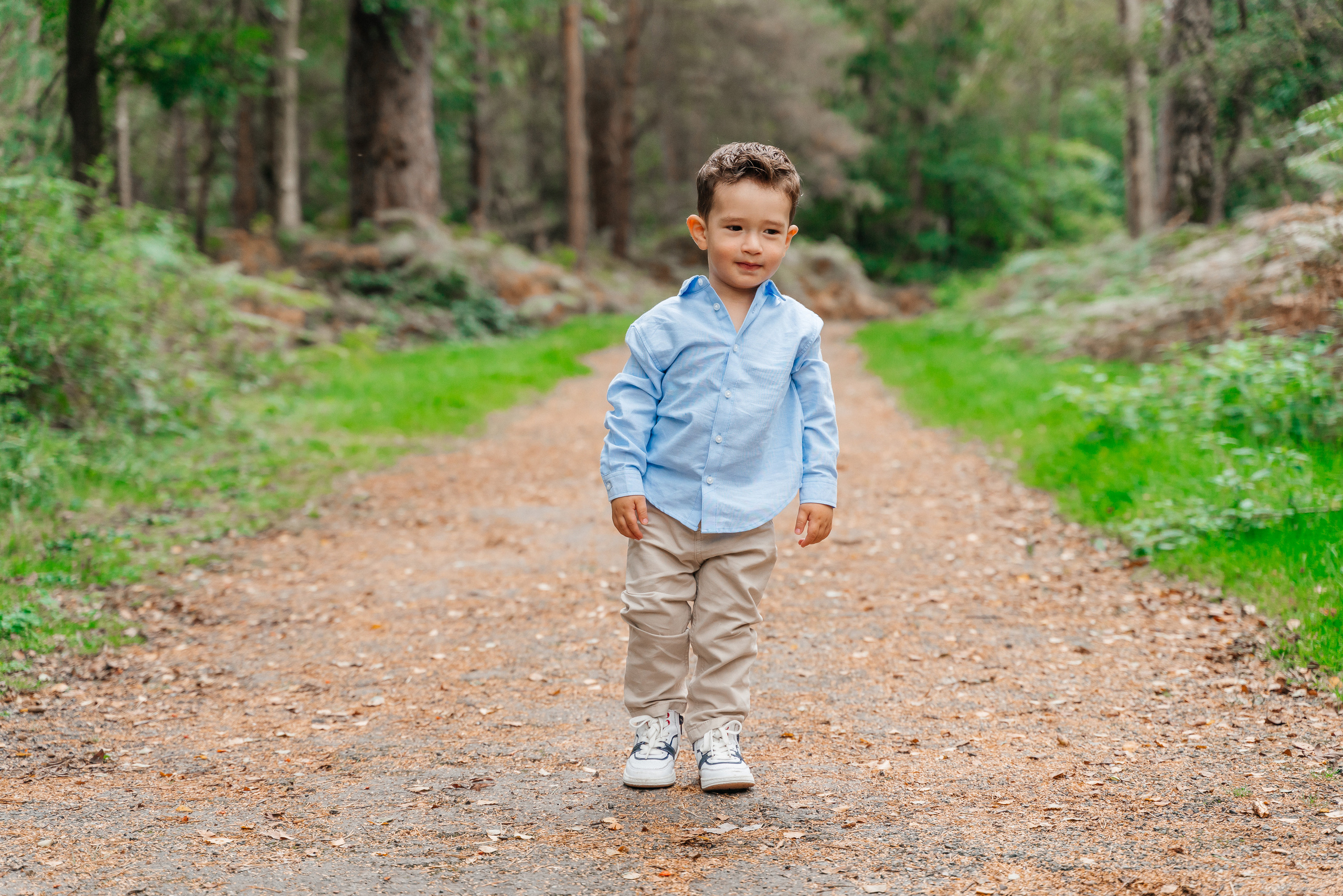 A family photo shoot in black park.