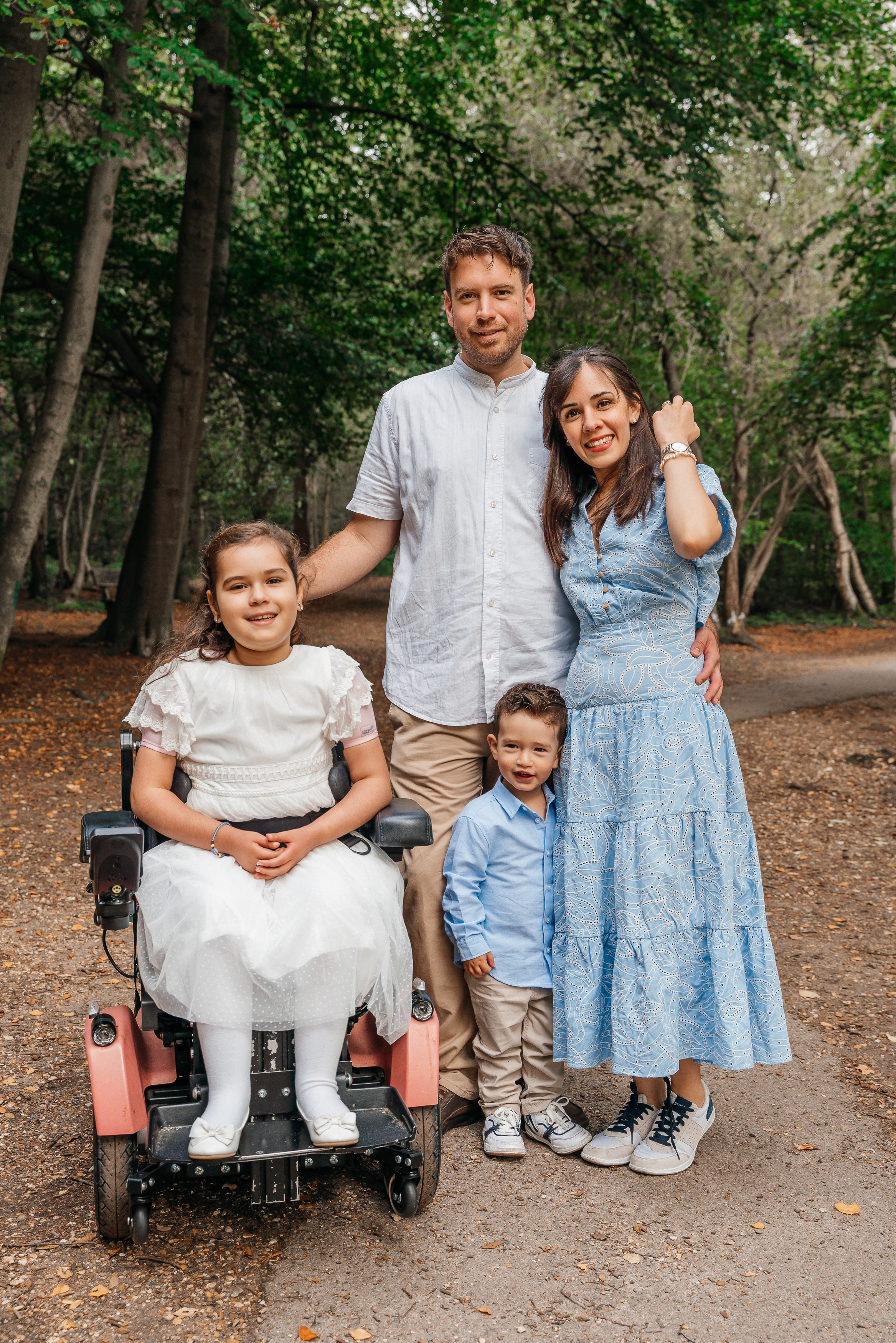 A family photo shoot in black park.