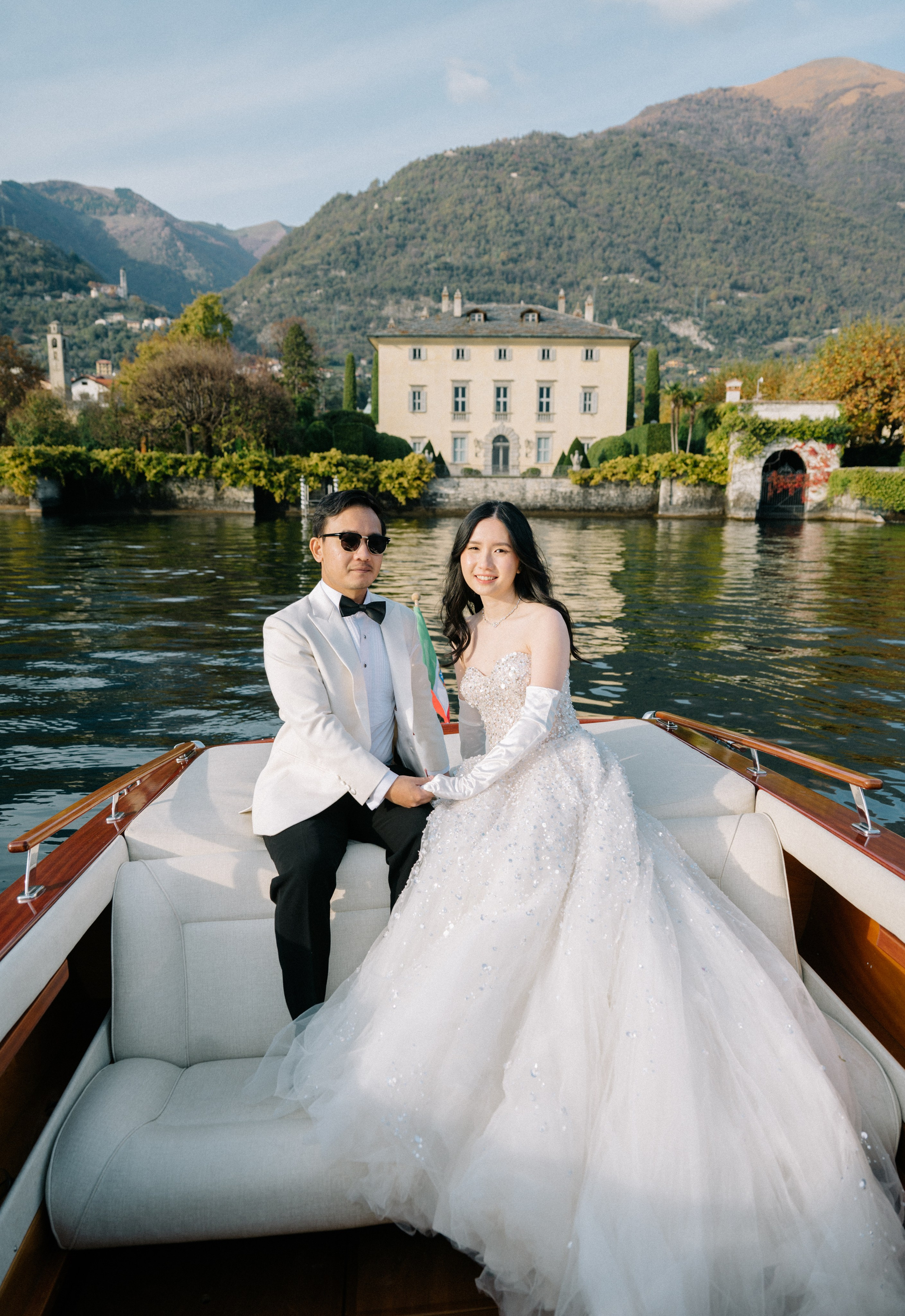 Lake Como. Lake Como Photographer — Proposal | Wedding | Elopement