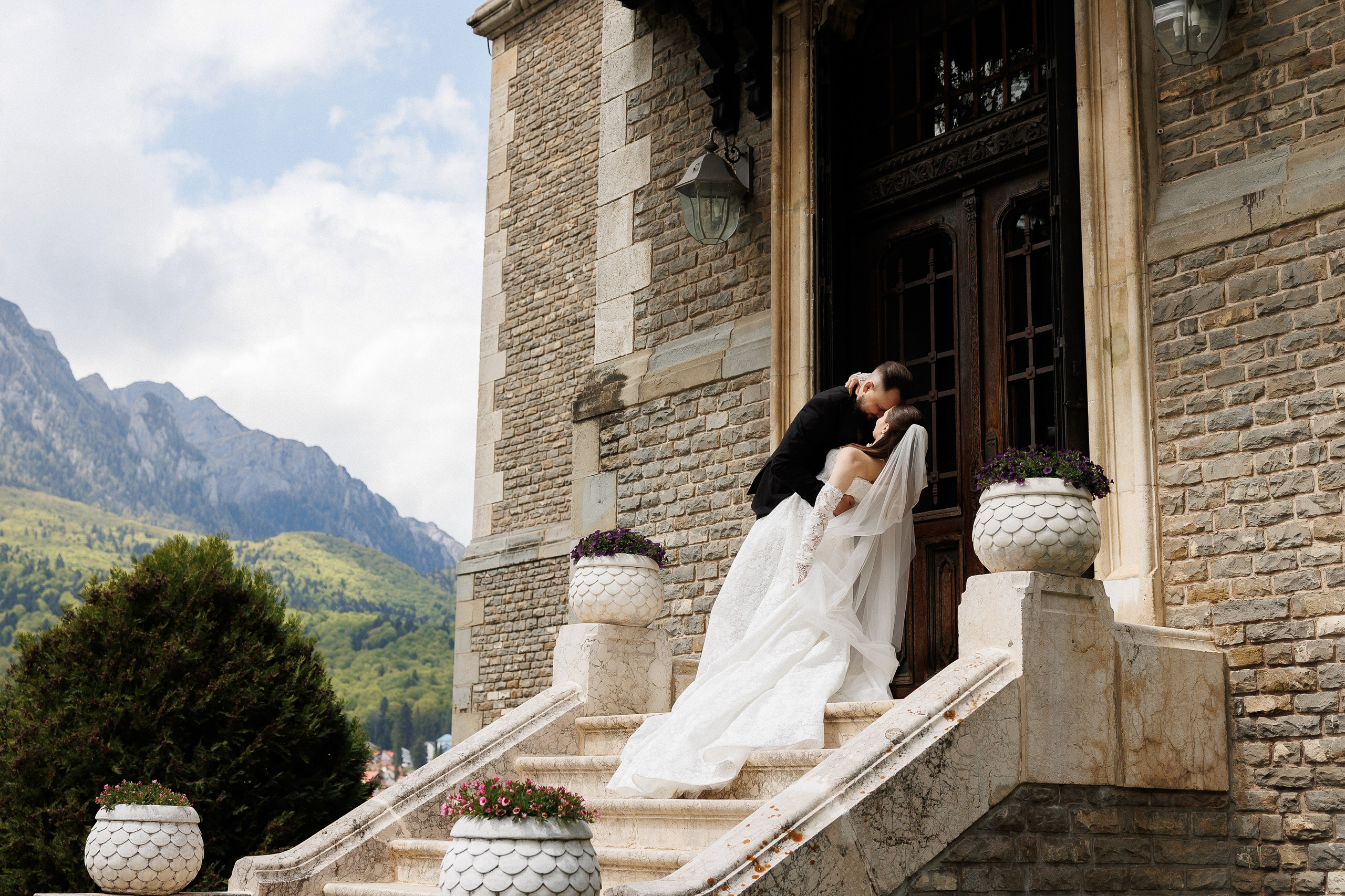 Florin & Corina — Complexul Turistic Costesti — Wedding Day. Servicii Foto și Video 067188353