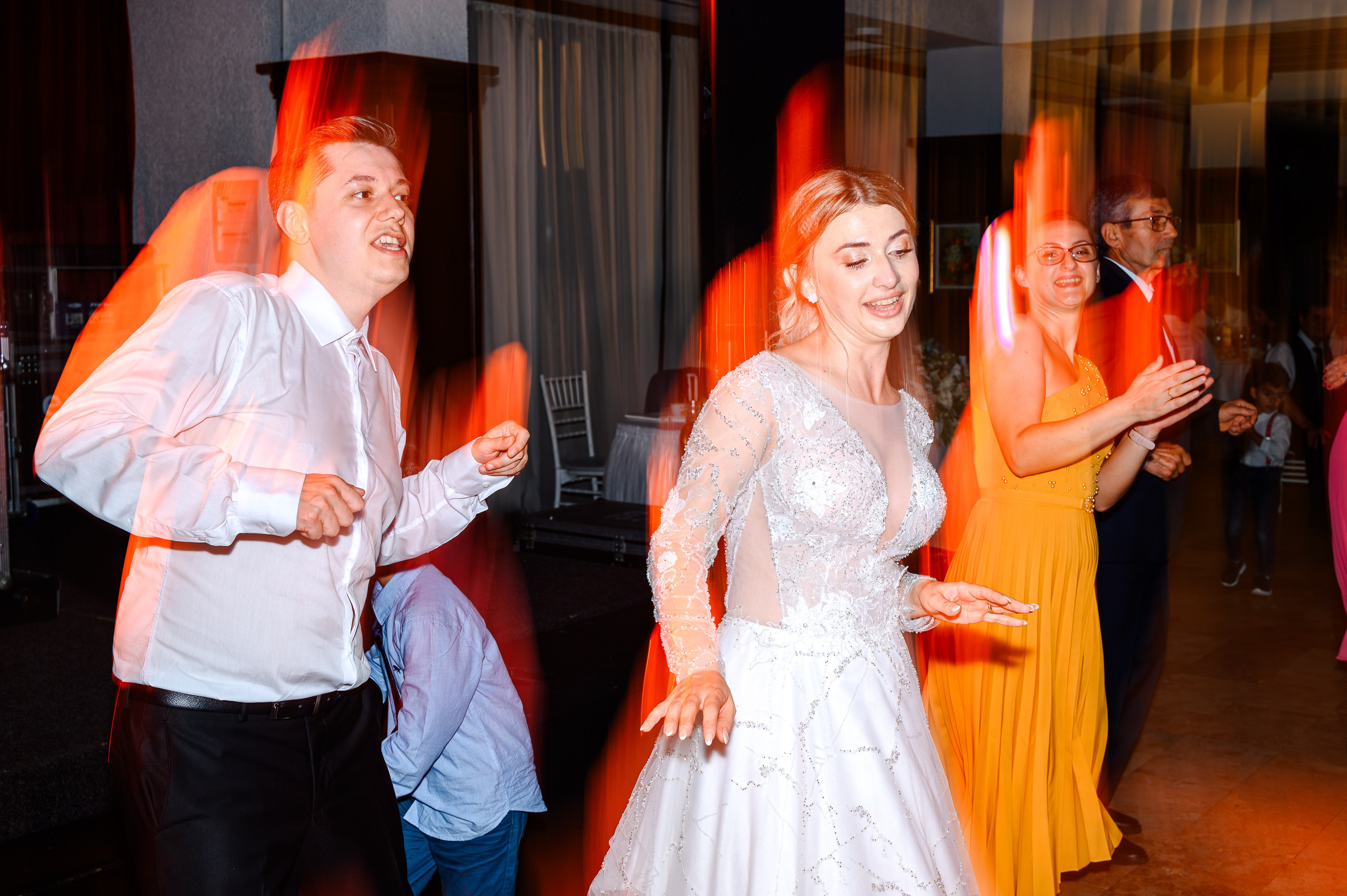 Teodora & Mihai. Mugurel Olteanu Fotograf