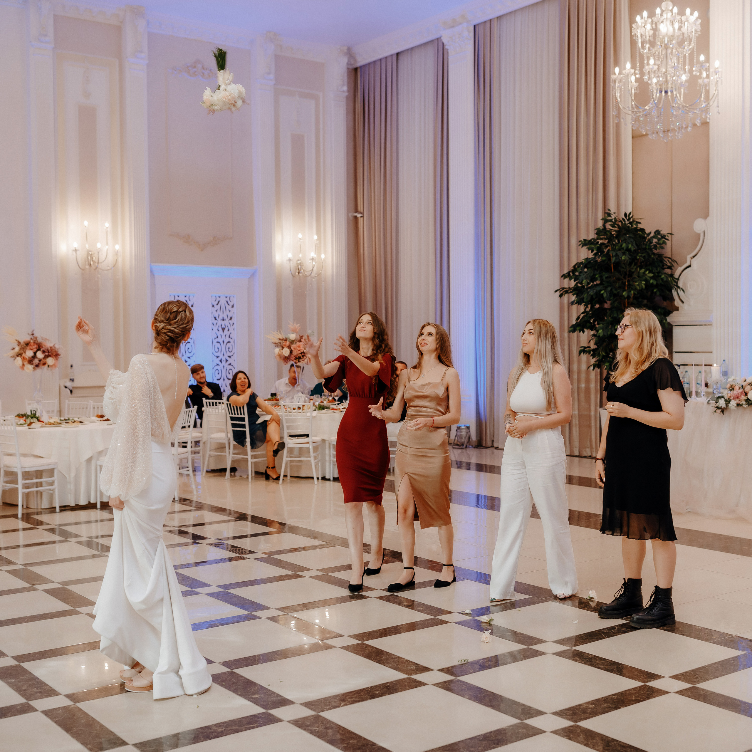 Între noi e dragoste. Servicii Foto Video în Chișinău și Europa ID-Brothers